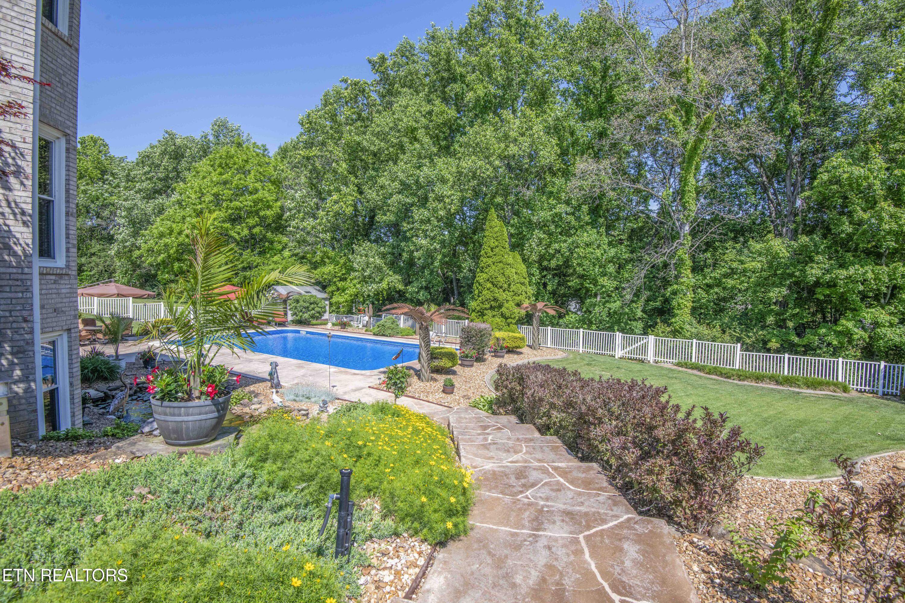 19 Raintree Crossing Oak Ridge TN 37830