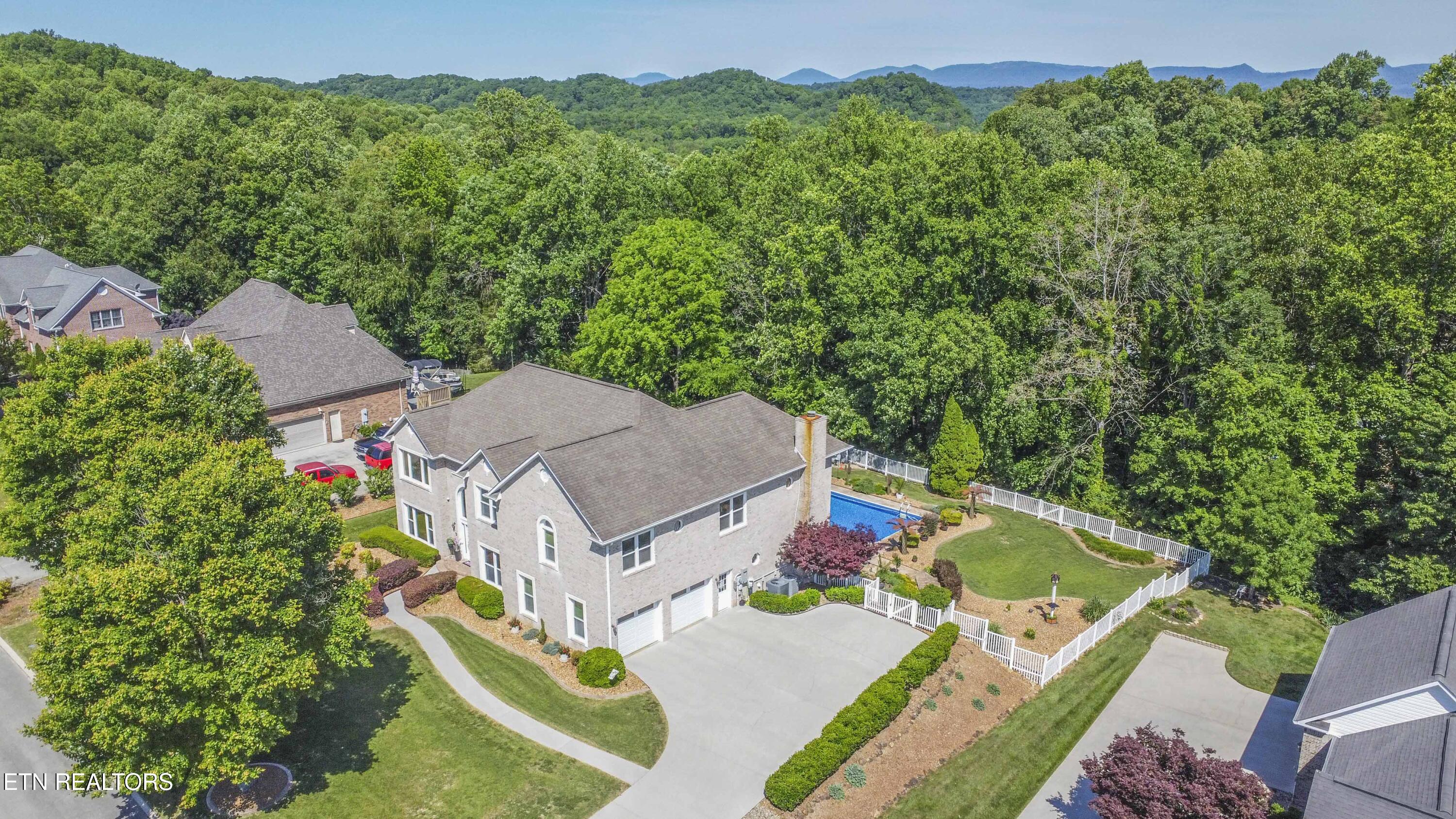 19 Raintree Crossing Oak Ridge TN 37830