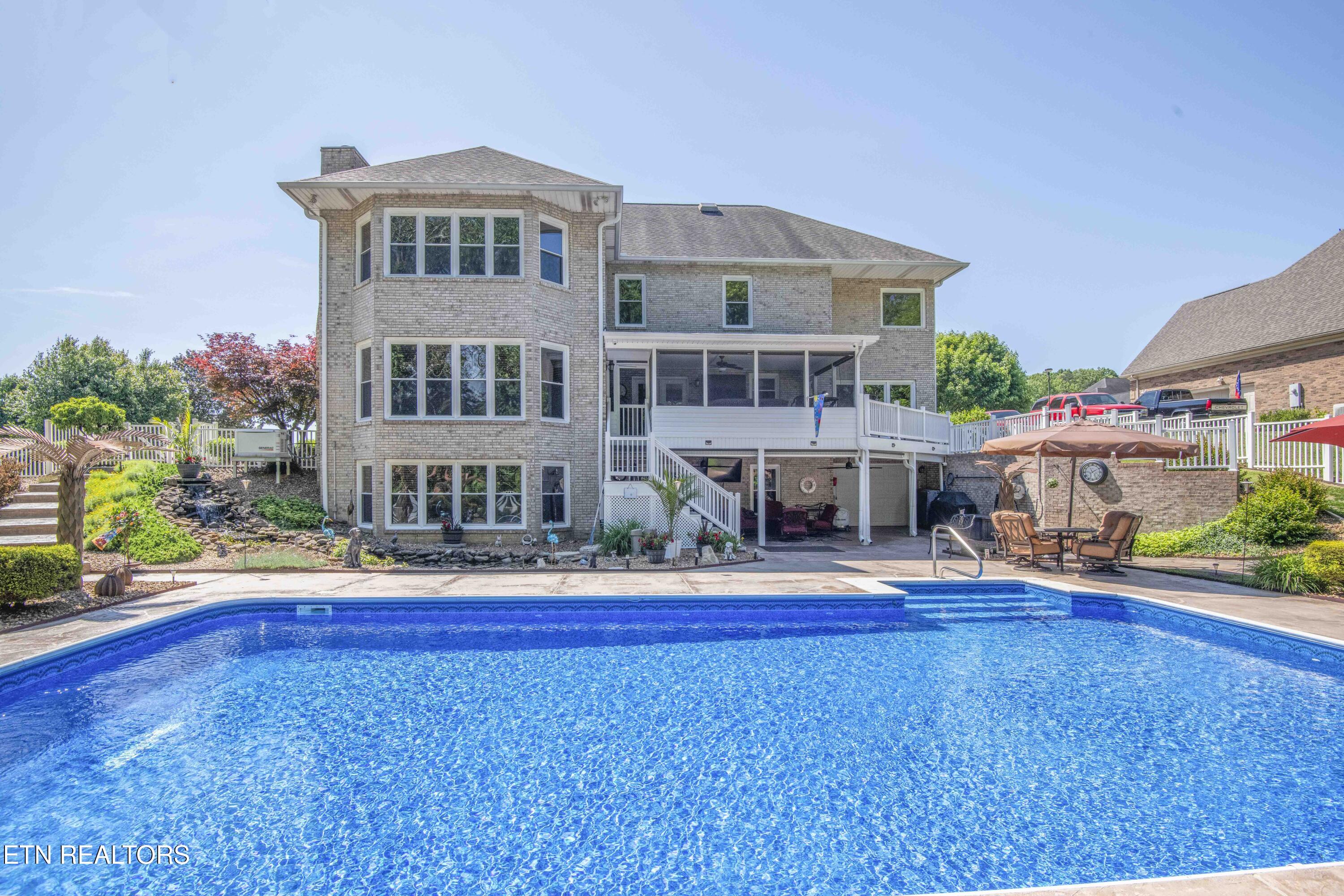 19 Raintree Crossing Oak Ridge TN 37830