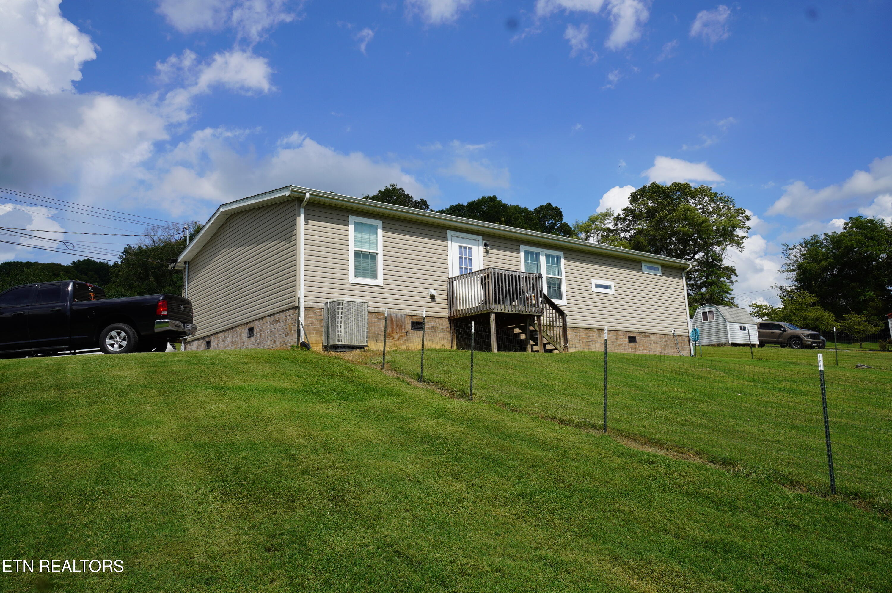 2840-2830 Robinson Creek Road Morristown TN 37813