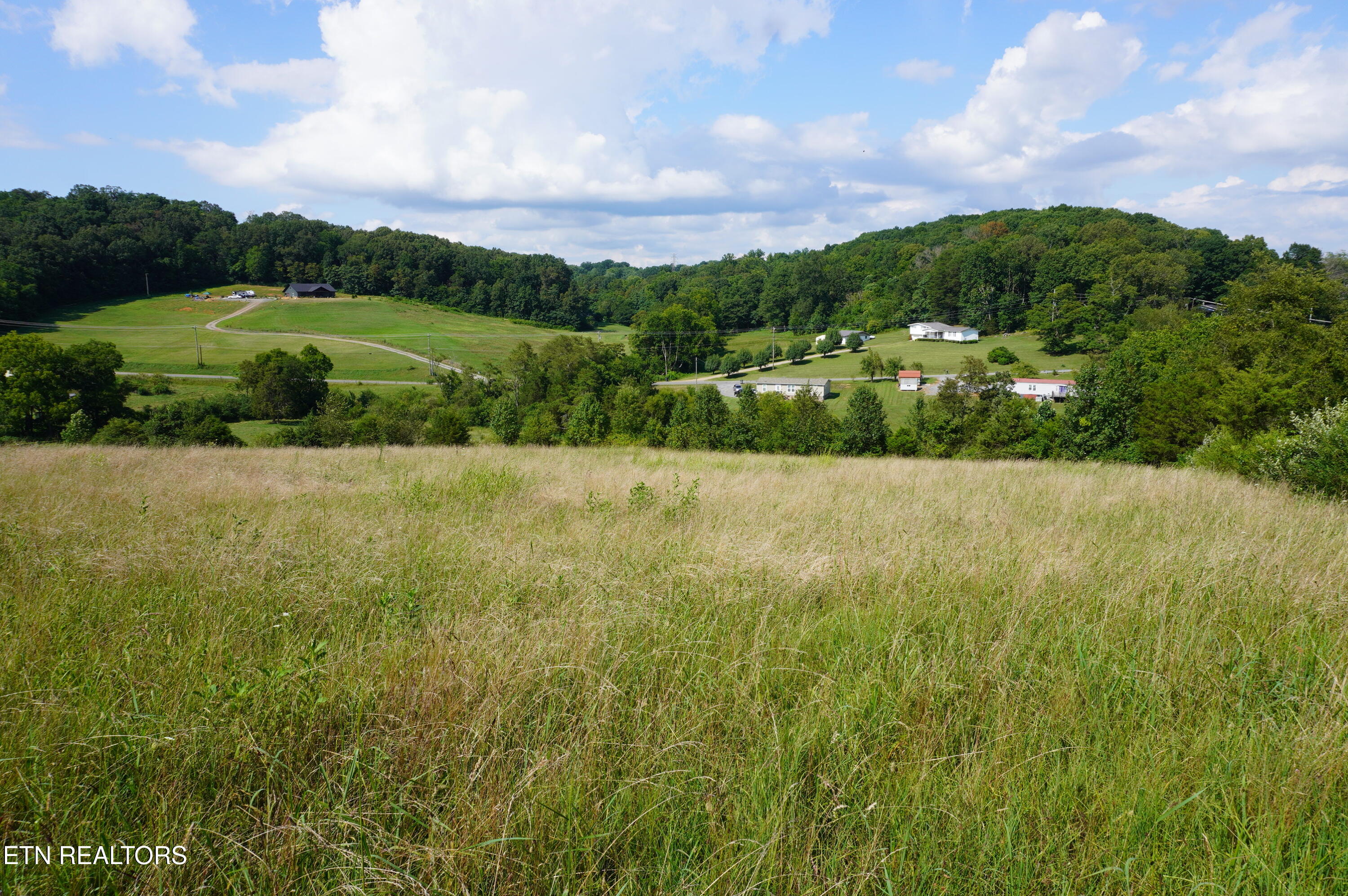 2840-2830 Robinson Creek Road Morristown TN 37813