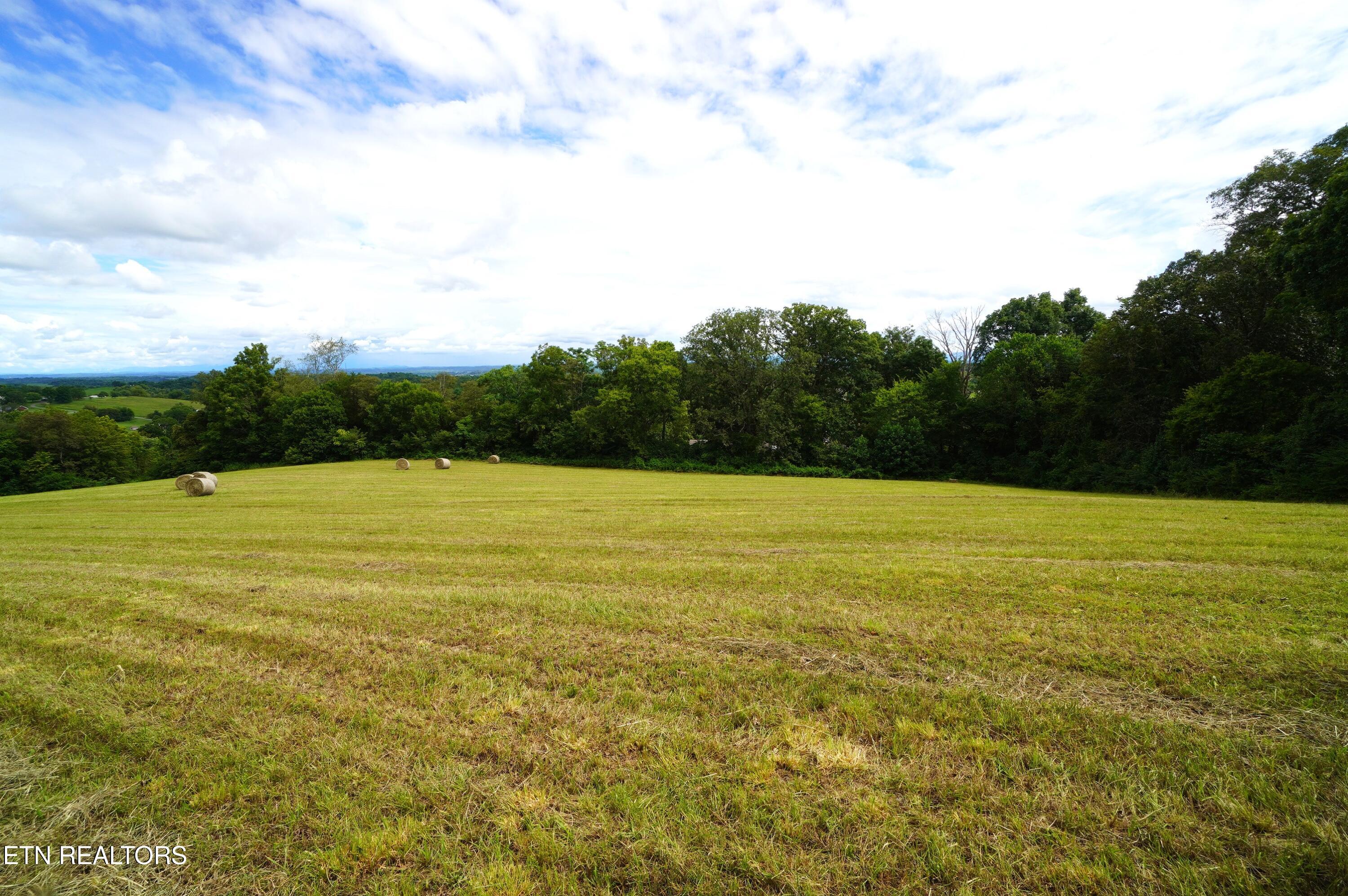 2840-2830 Robinson Creek Road Morristown TN 37813