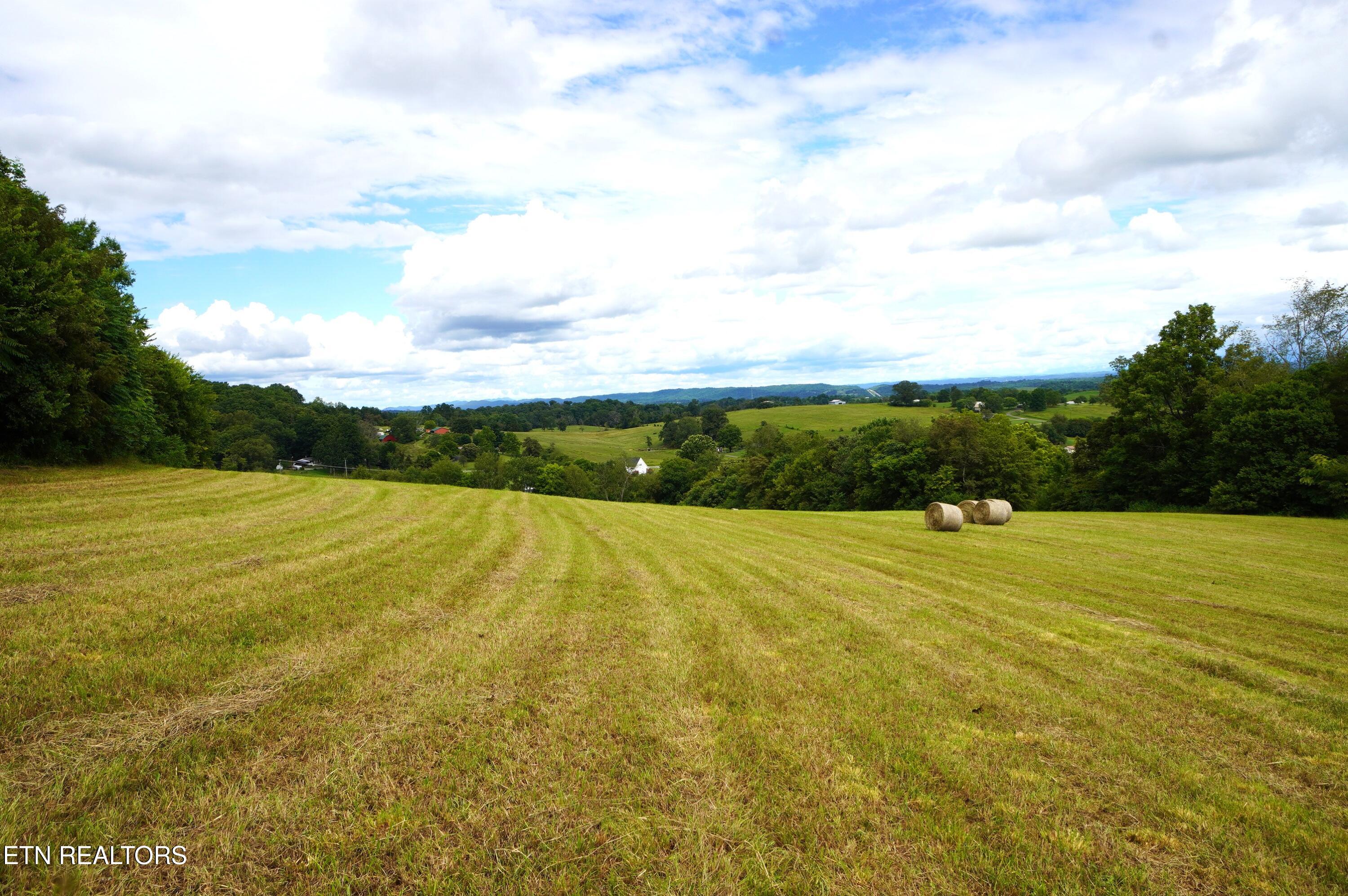 2840-2830 Robinson Creek Road Morristown TN 37813