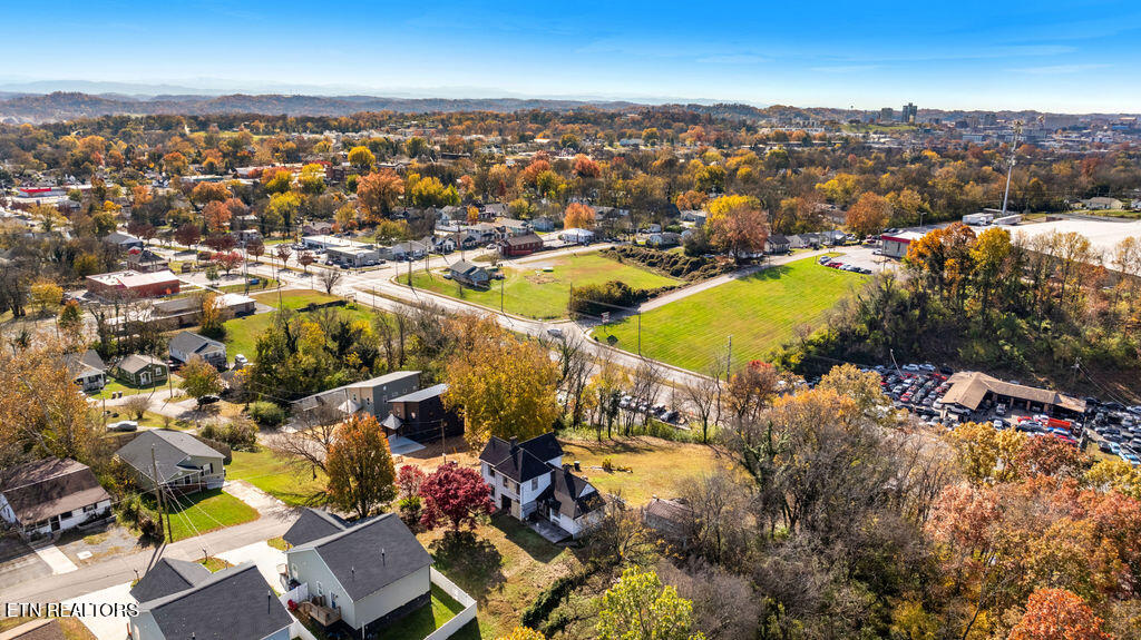 2621 Summit Avenue Knoxville TN 37917