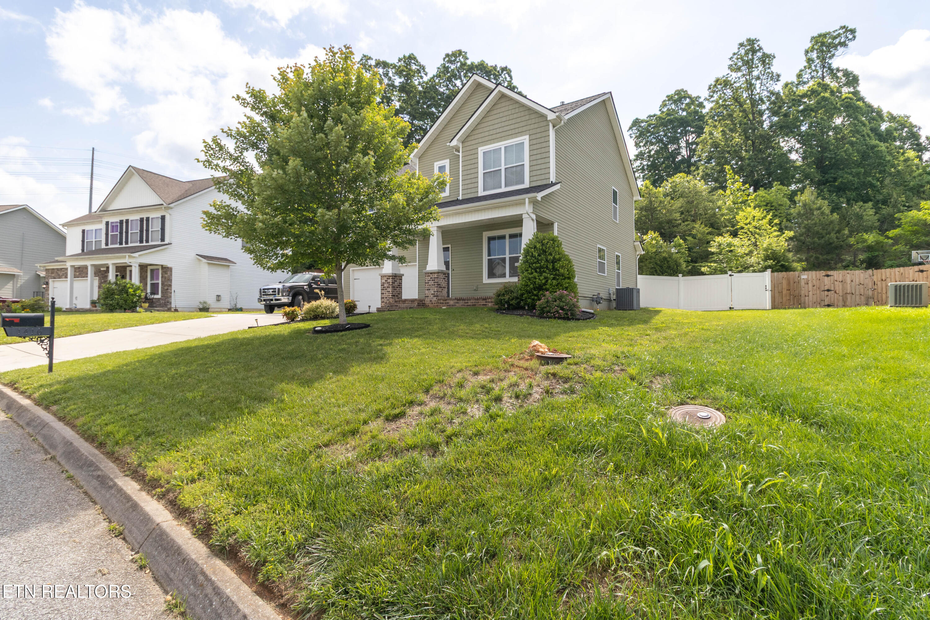 1416 Madison Oaks Road Knoxville TN 37924