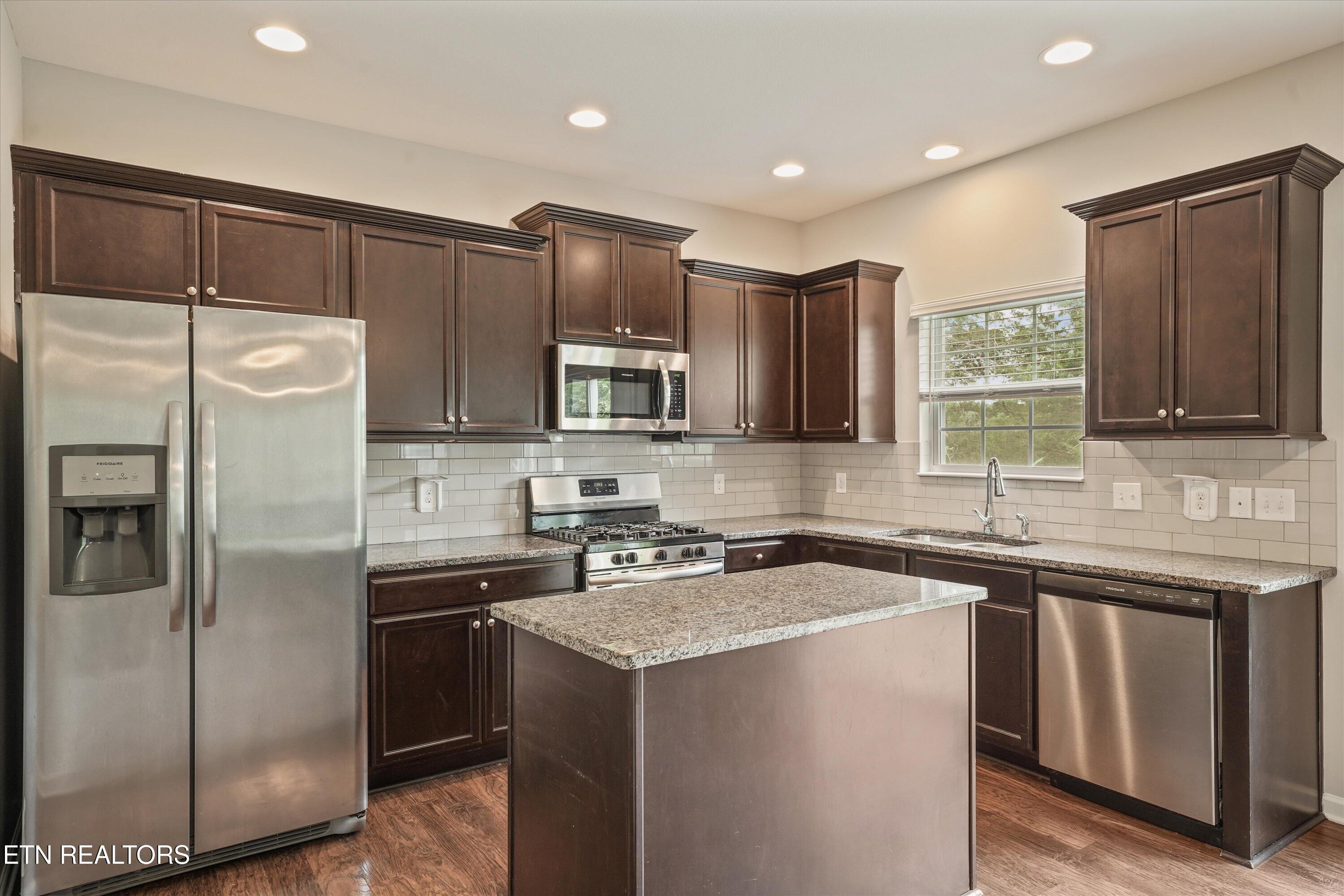 5479 Calvert Lane Knoxville TN 37918
