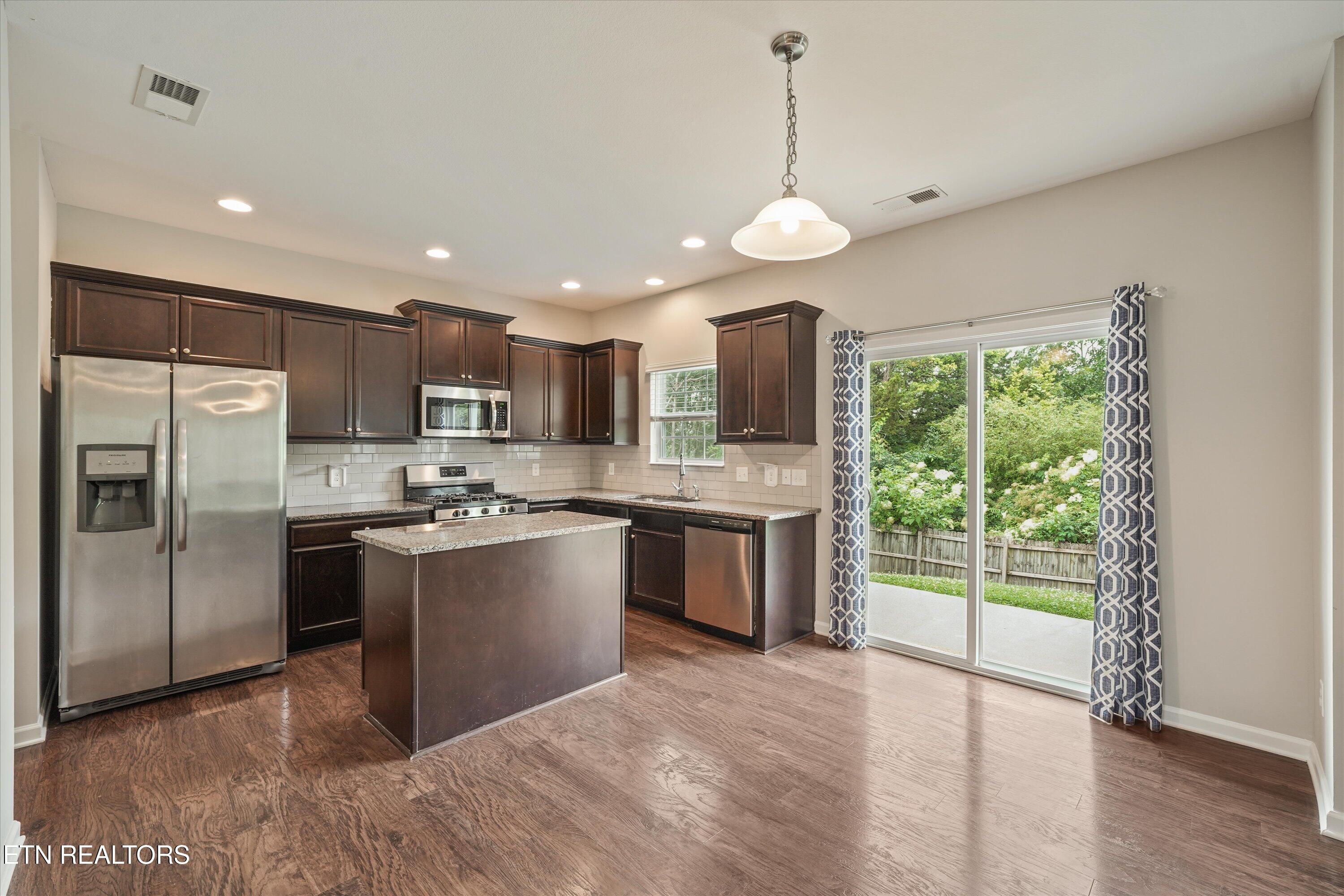 5479 Calvert Lane Knoxville TN 37918