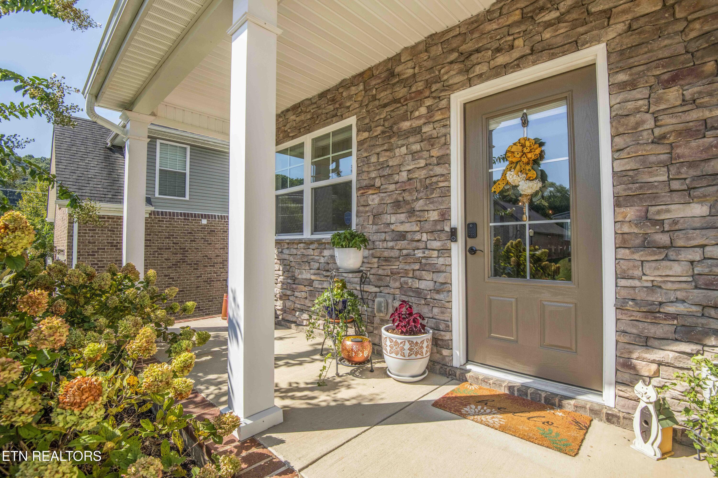 2209 Sea Horse Road Knoxville TN 37932