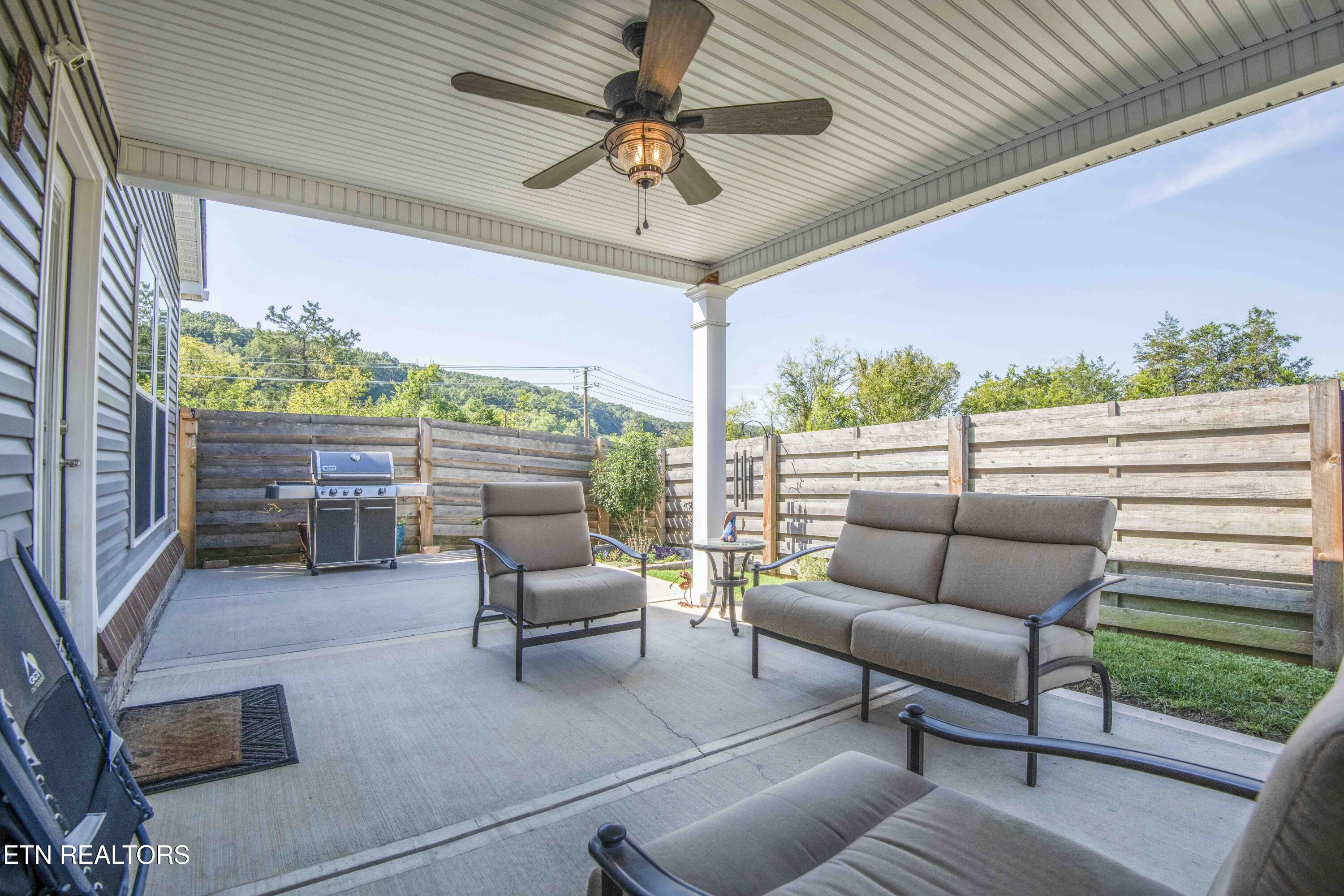 2209 Sea Horse Road Knoxville TN 37932