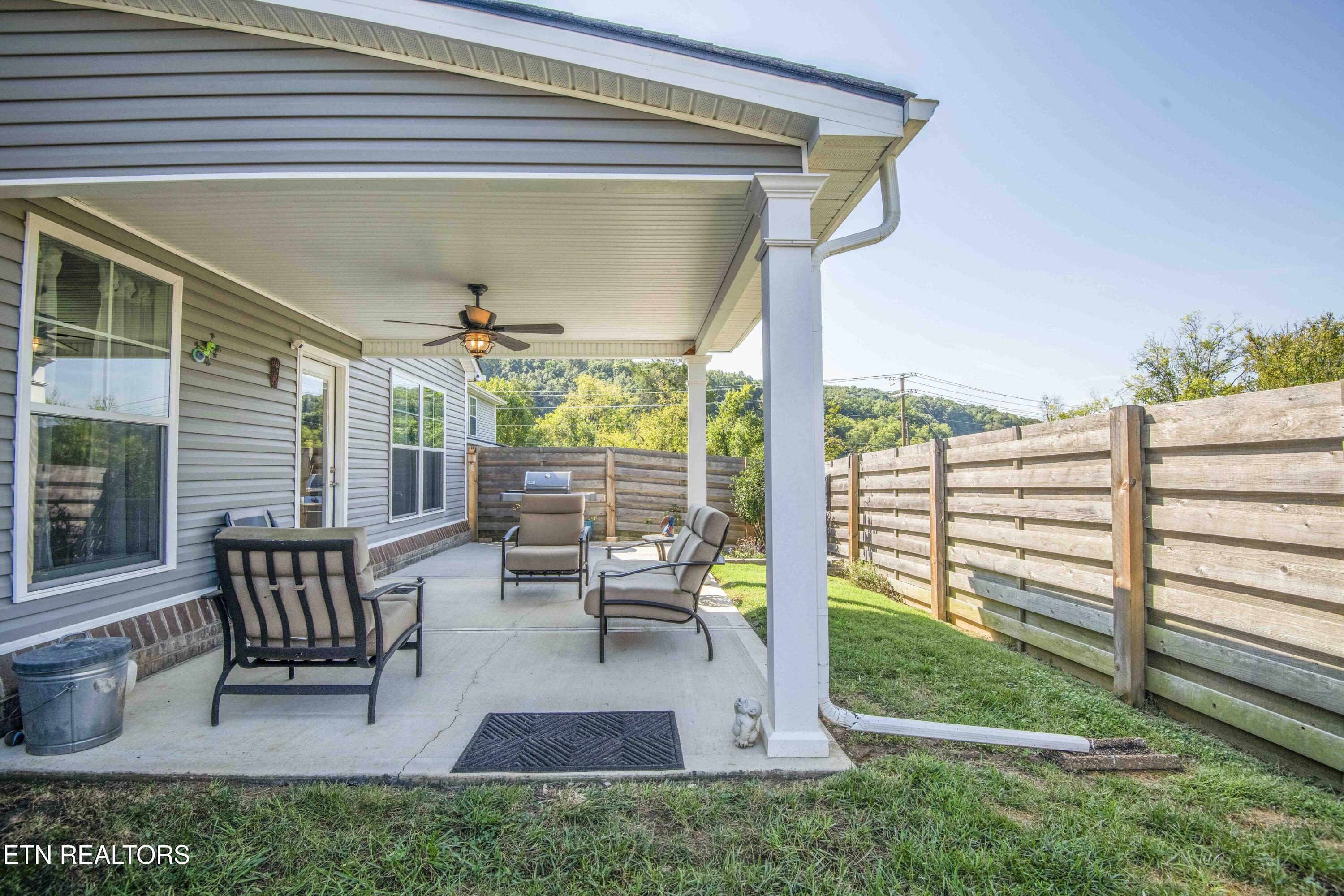2209 Sea Horse Road Knoxville TN 37932