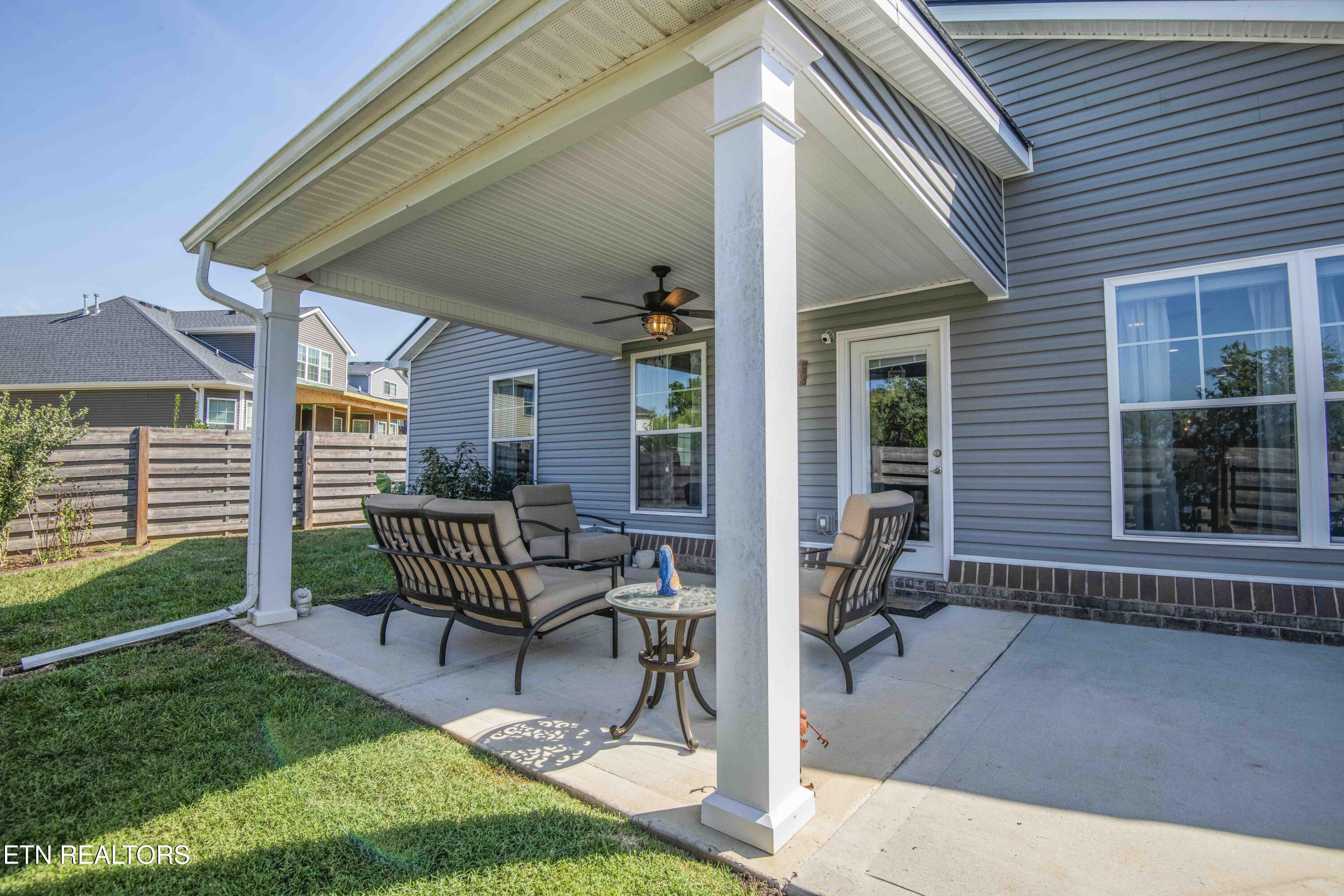 2209 Sea Horse Road Knoxville TN 37932