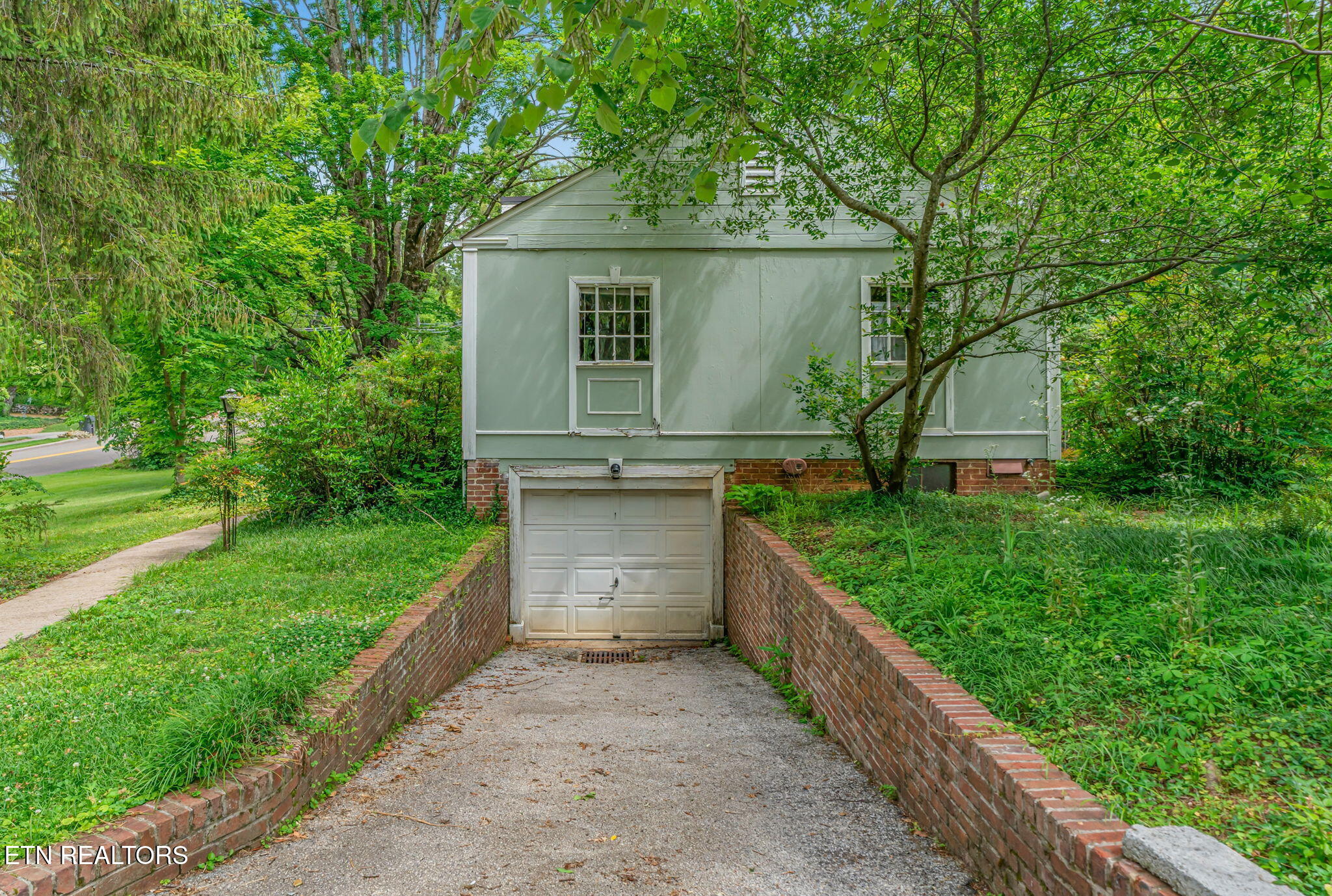 726 Scenic Drive Knoxville TN 37919
