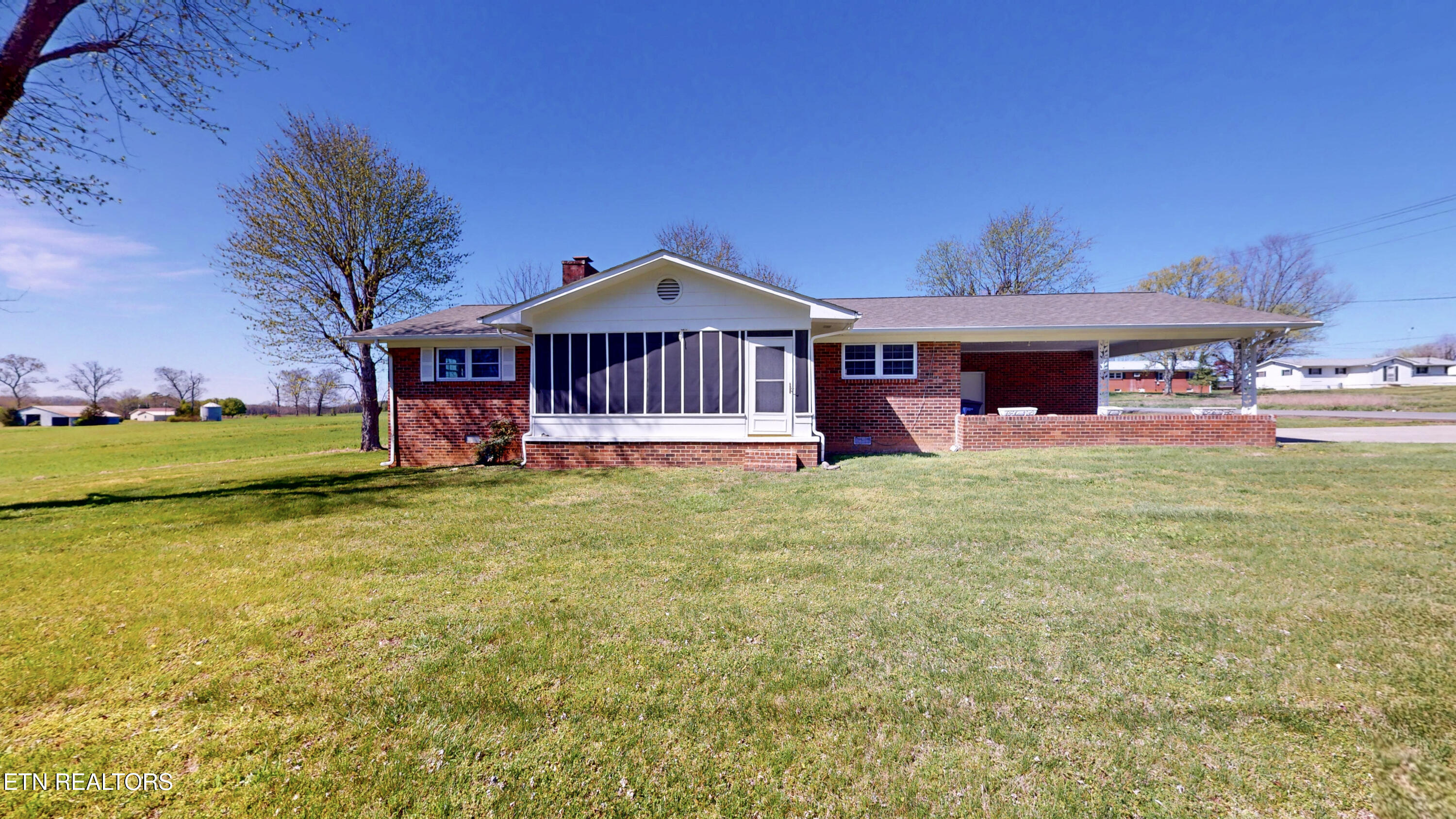1102 S Tellico St S. Street Madisonville TN 37354