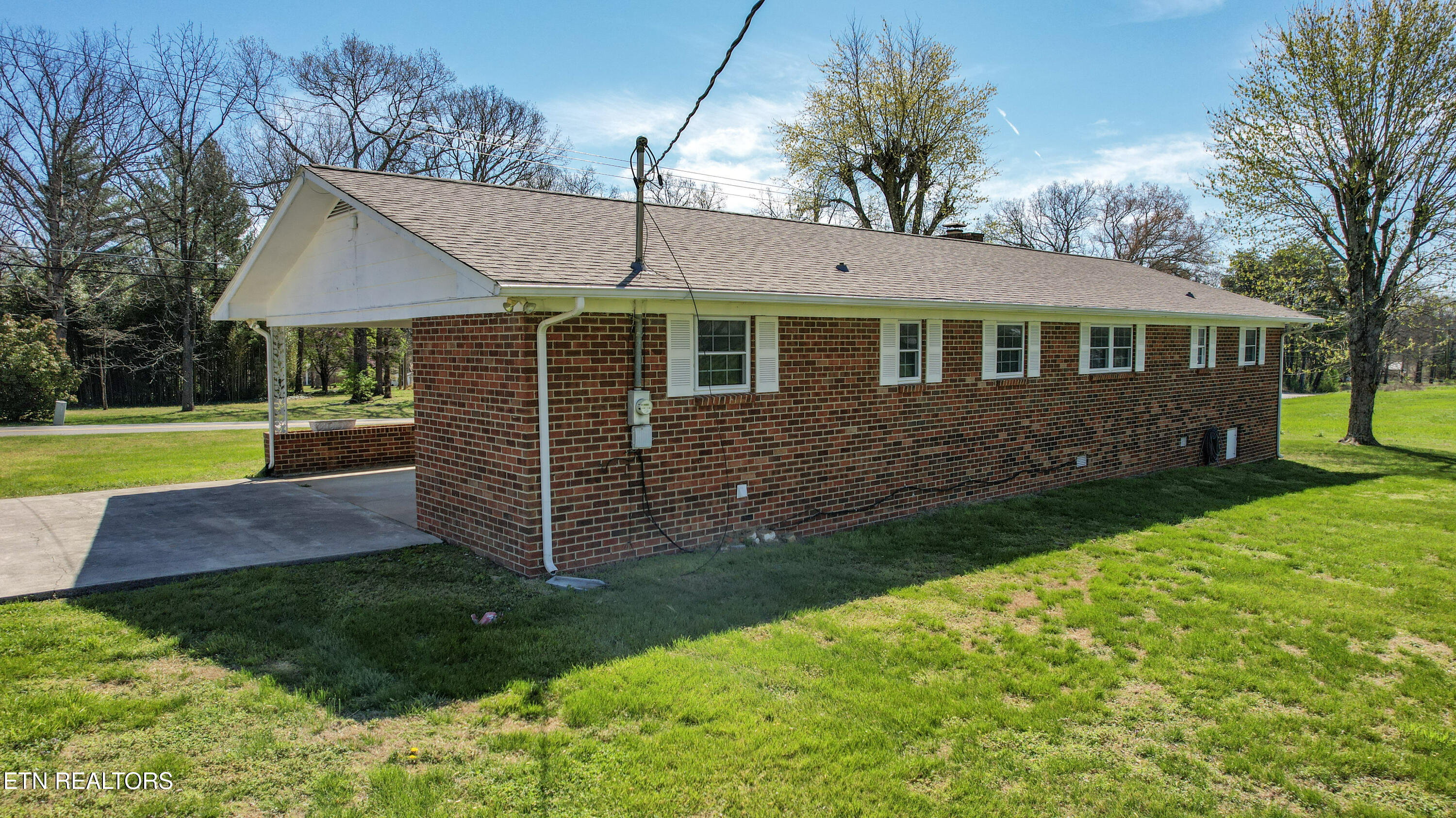 1102 S Tellico St S. Street Madisonville TN 37354