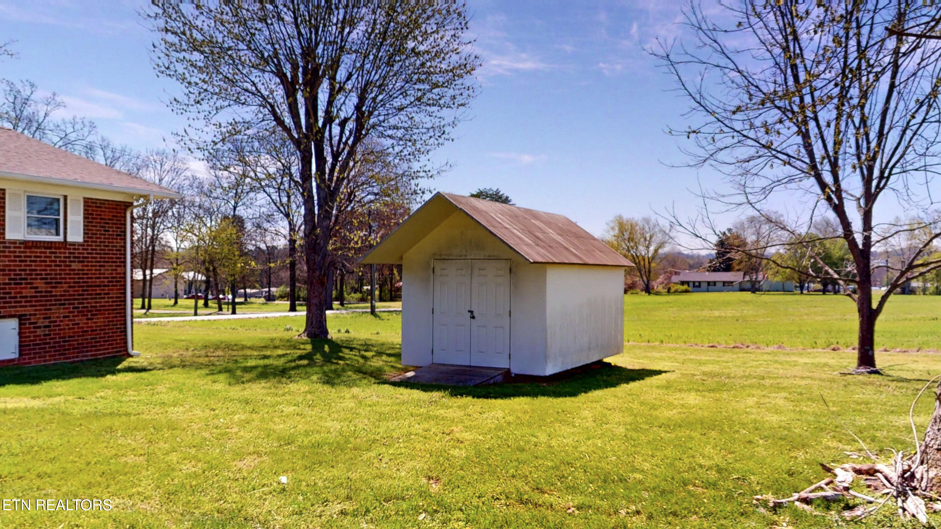 1102 S Tellico St S. Street Madisonville TN 37354