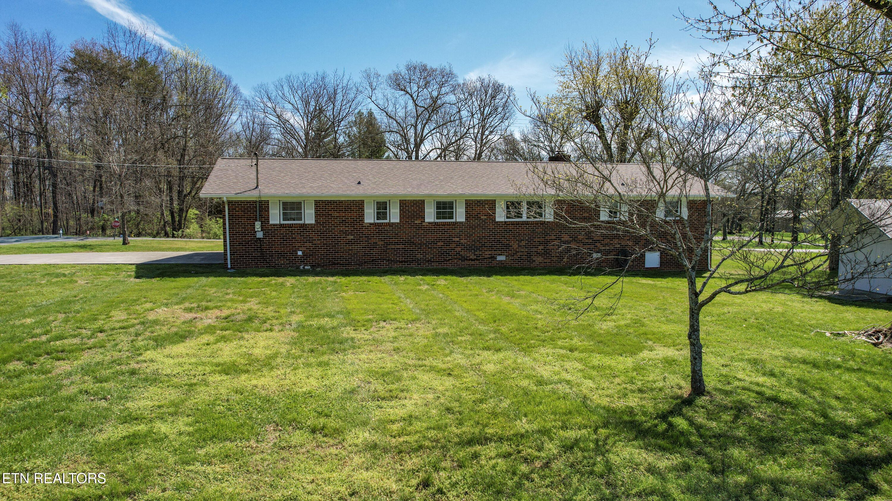 1102 S Tellico St S. Street Madisonville TN 37354