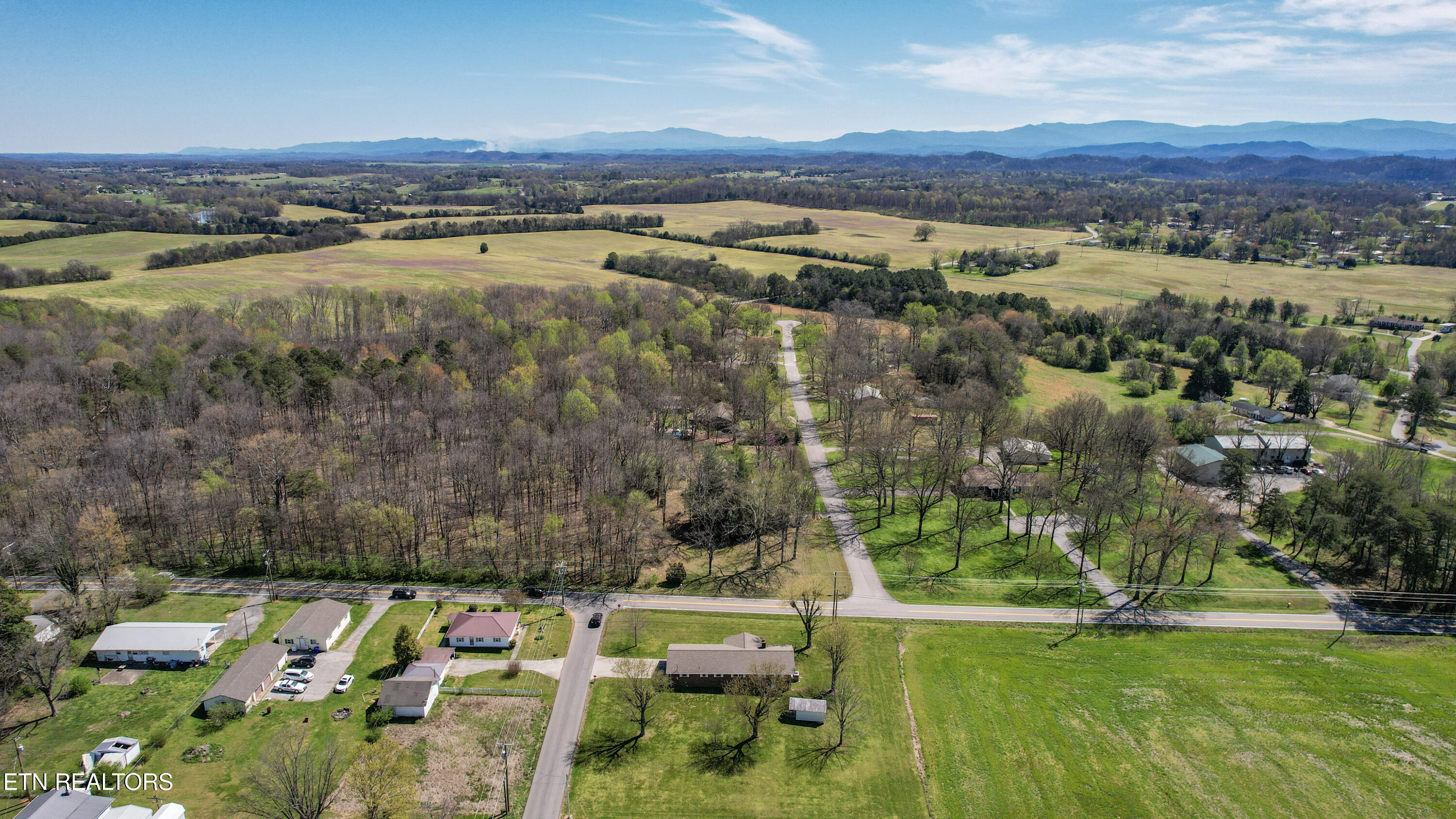 1102 S Tellico St S. Street Madisonville TN 37354