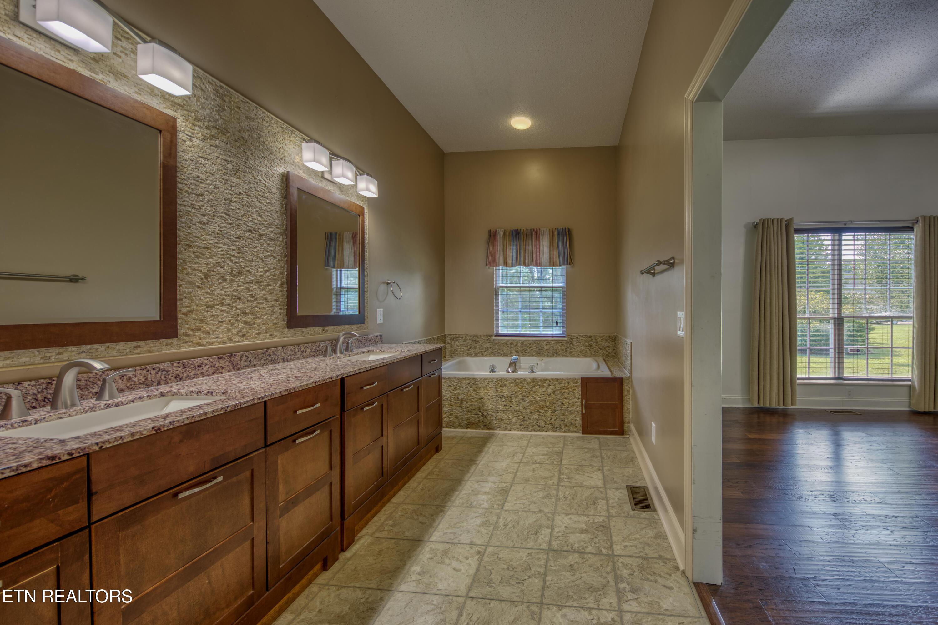 1833 Edward Drive Sevierville TN 37876