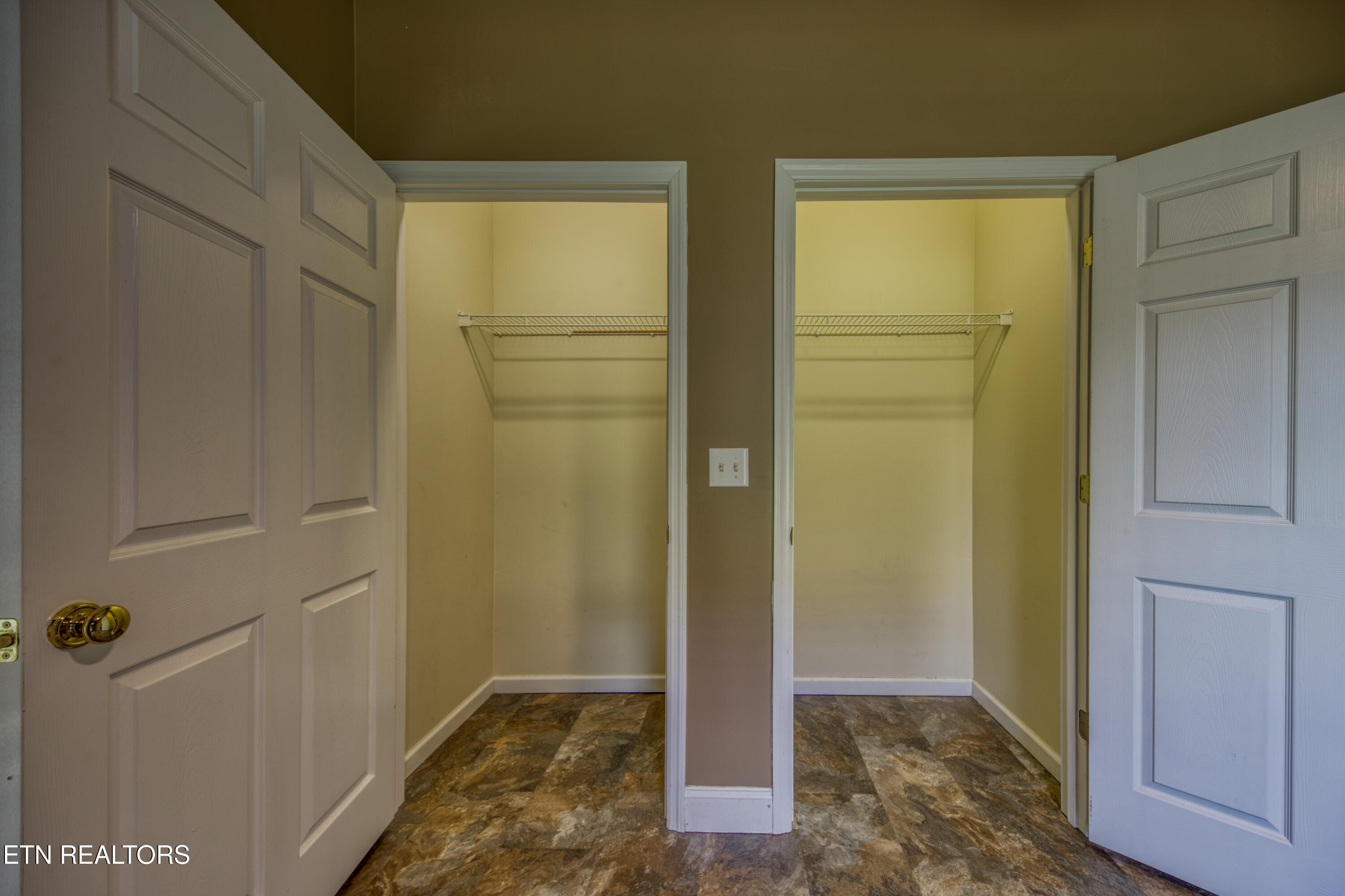 1833 Edward Drive Sevierville TN 37876
