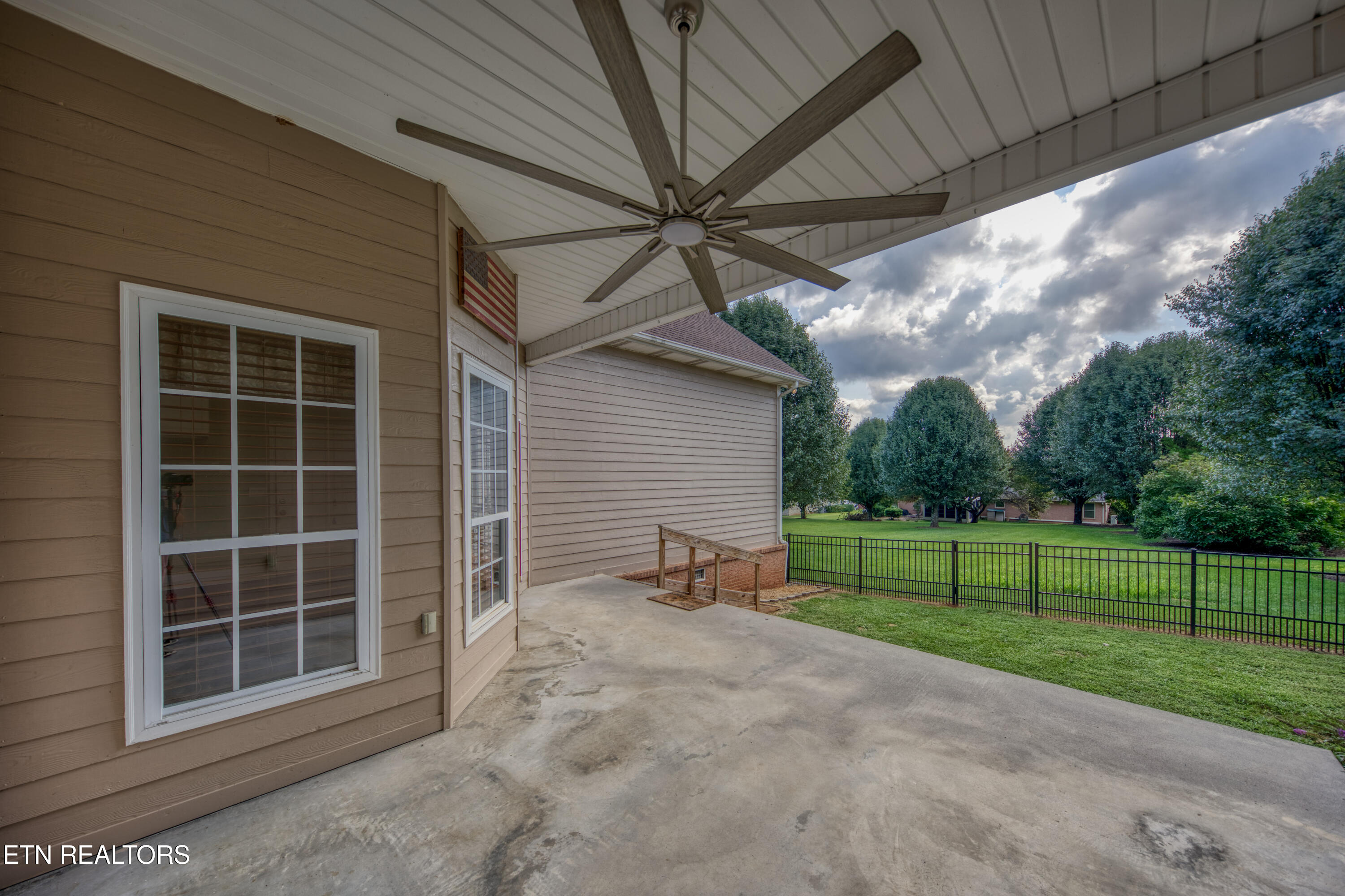 1833 Edward Drive Sevierville TN 37876