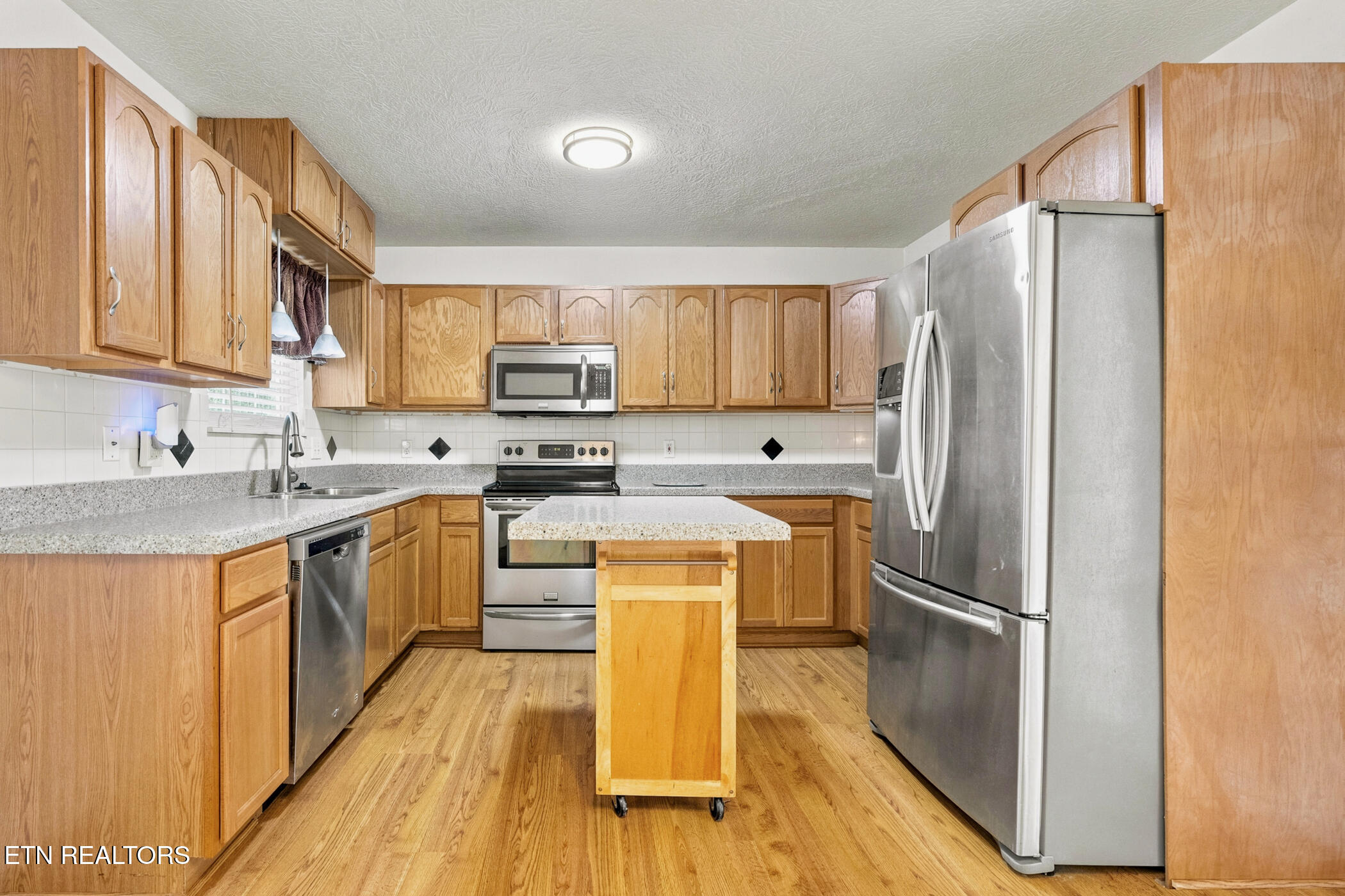2903 Large Oak Lane Knoxville TN 37921