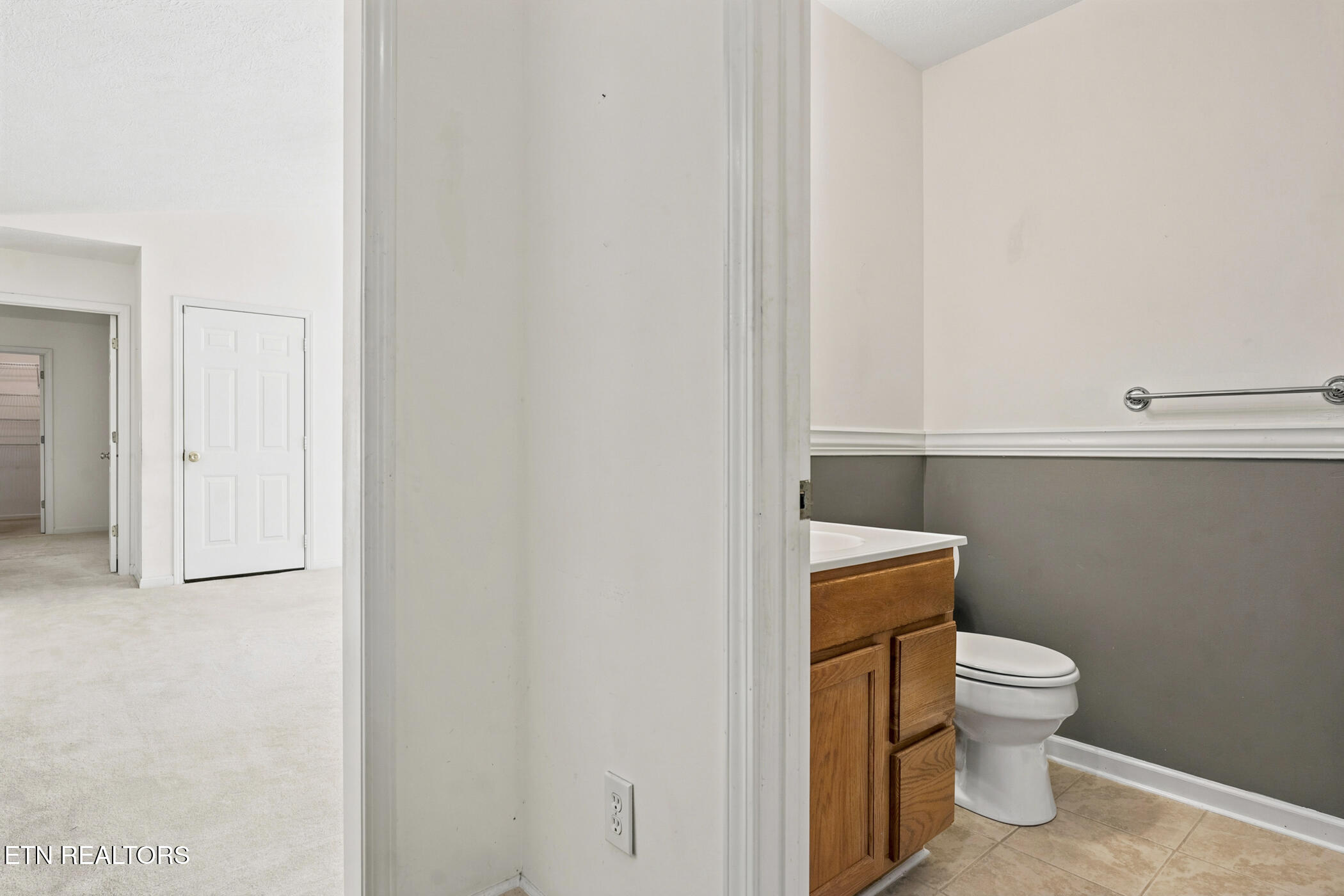 2903 Large Oak Lane Knoxville TN 37921