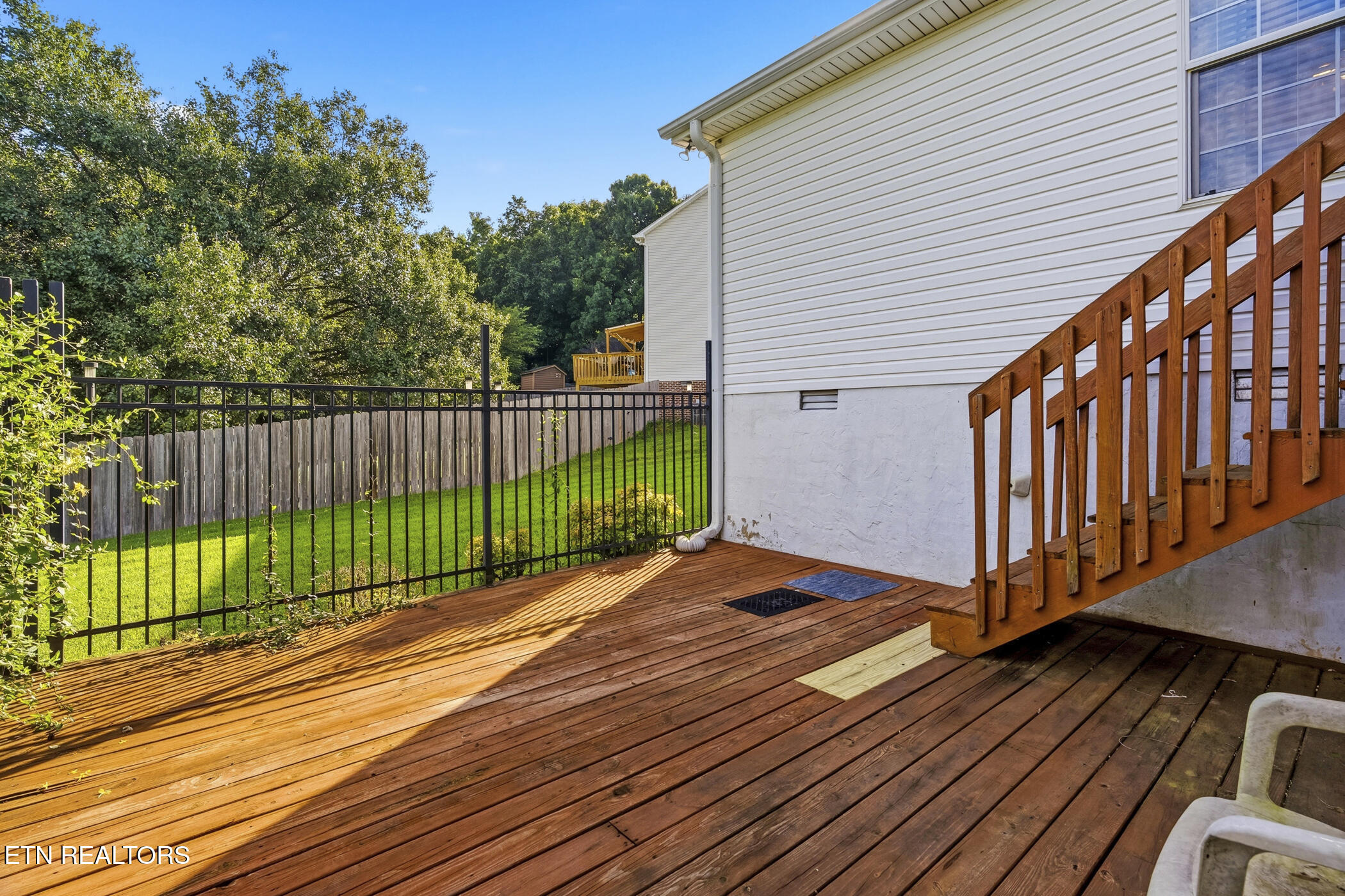 2903 Large Oak Lane Knoxville TN 37921