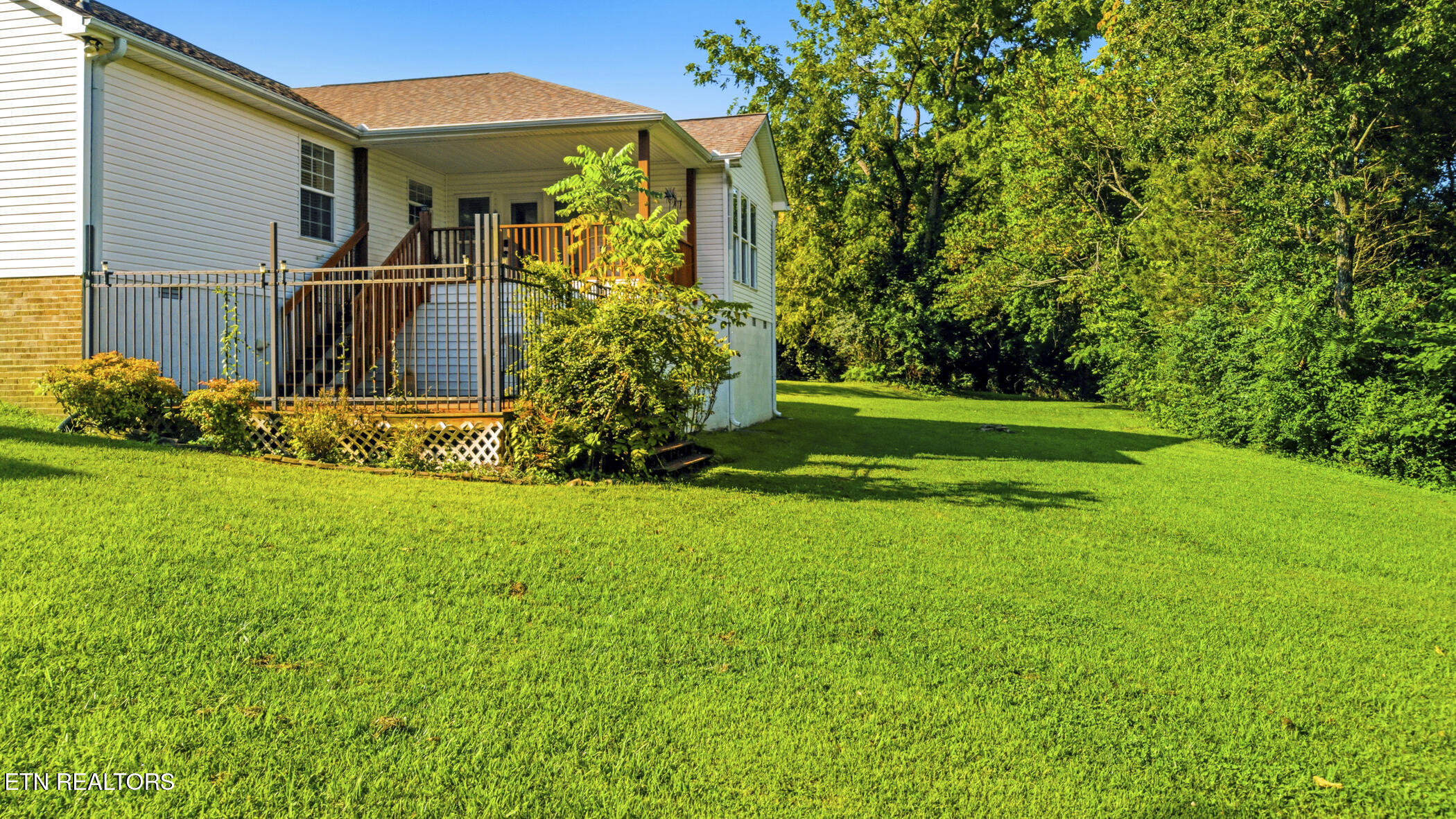2903 Large Oak Lane Knoxville TN 37921