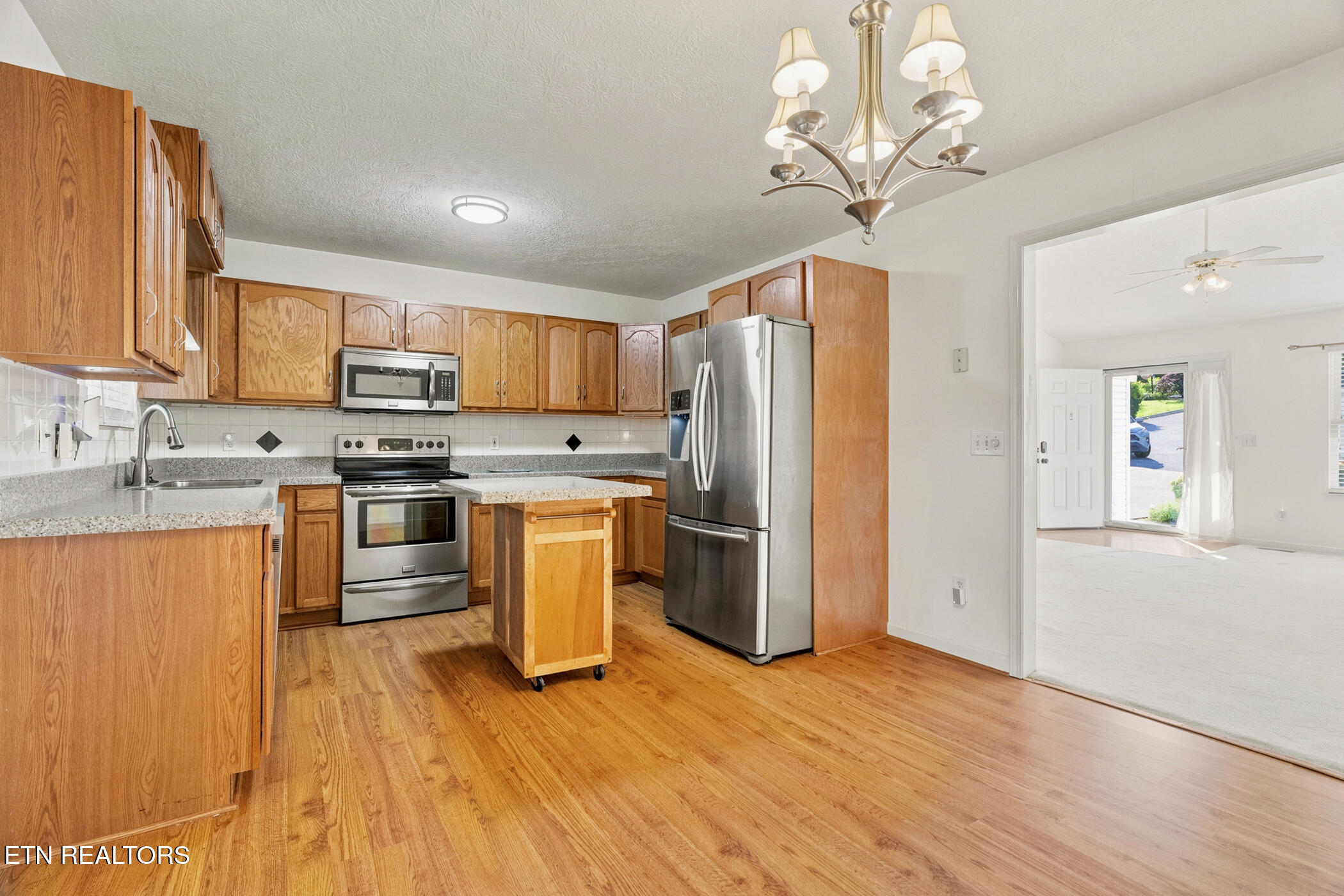 2903 Large Oak Lane Knoxville TN 37921