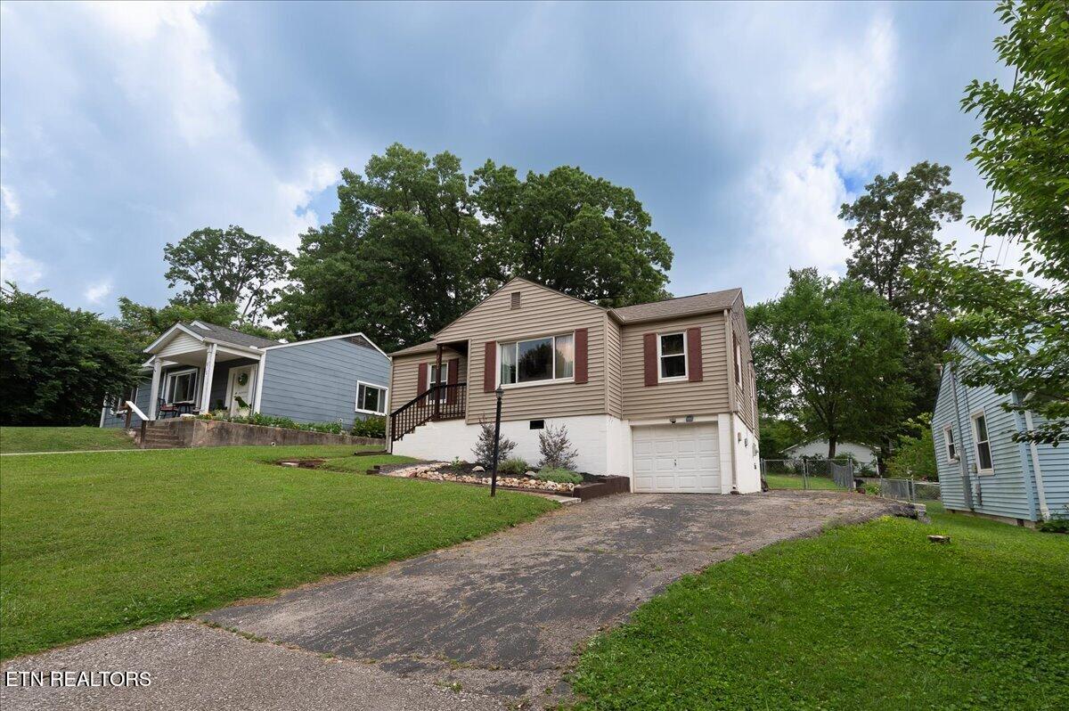 2104 N Park Boulevard Knoxville TN 37917