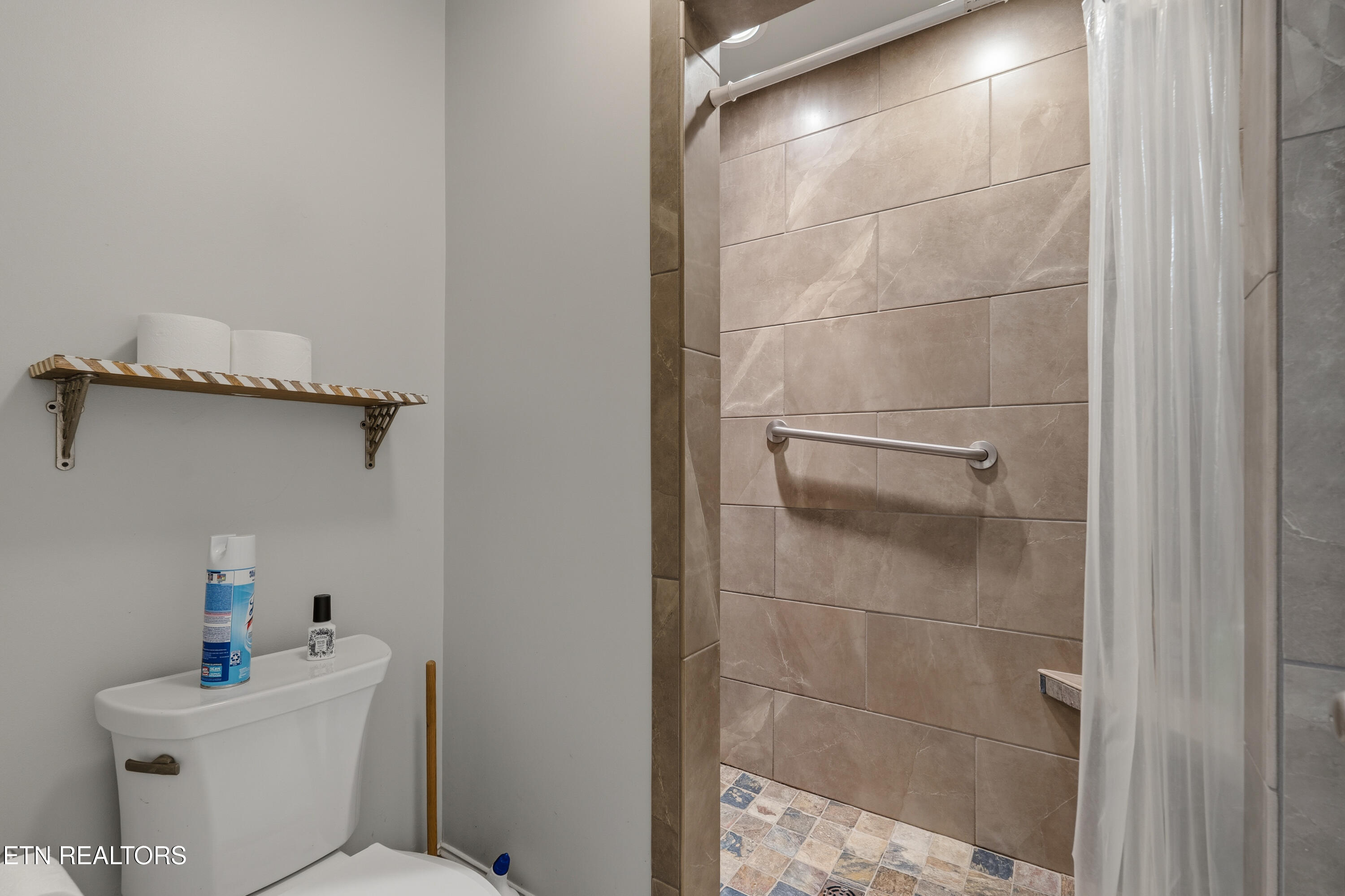 103 Warbler Court Vonore TN 37885