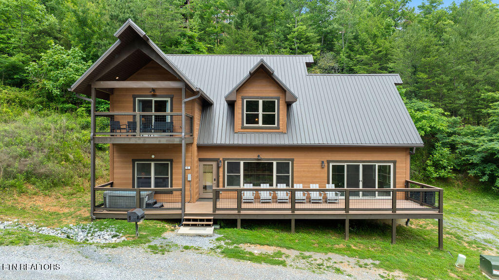4228 Wears Valley Road Sevierville TN 37862