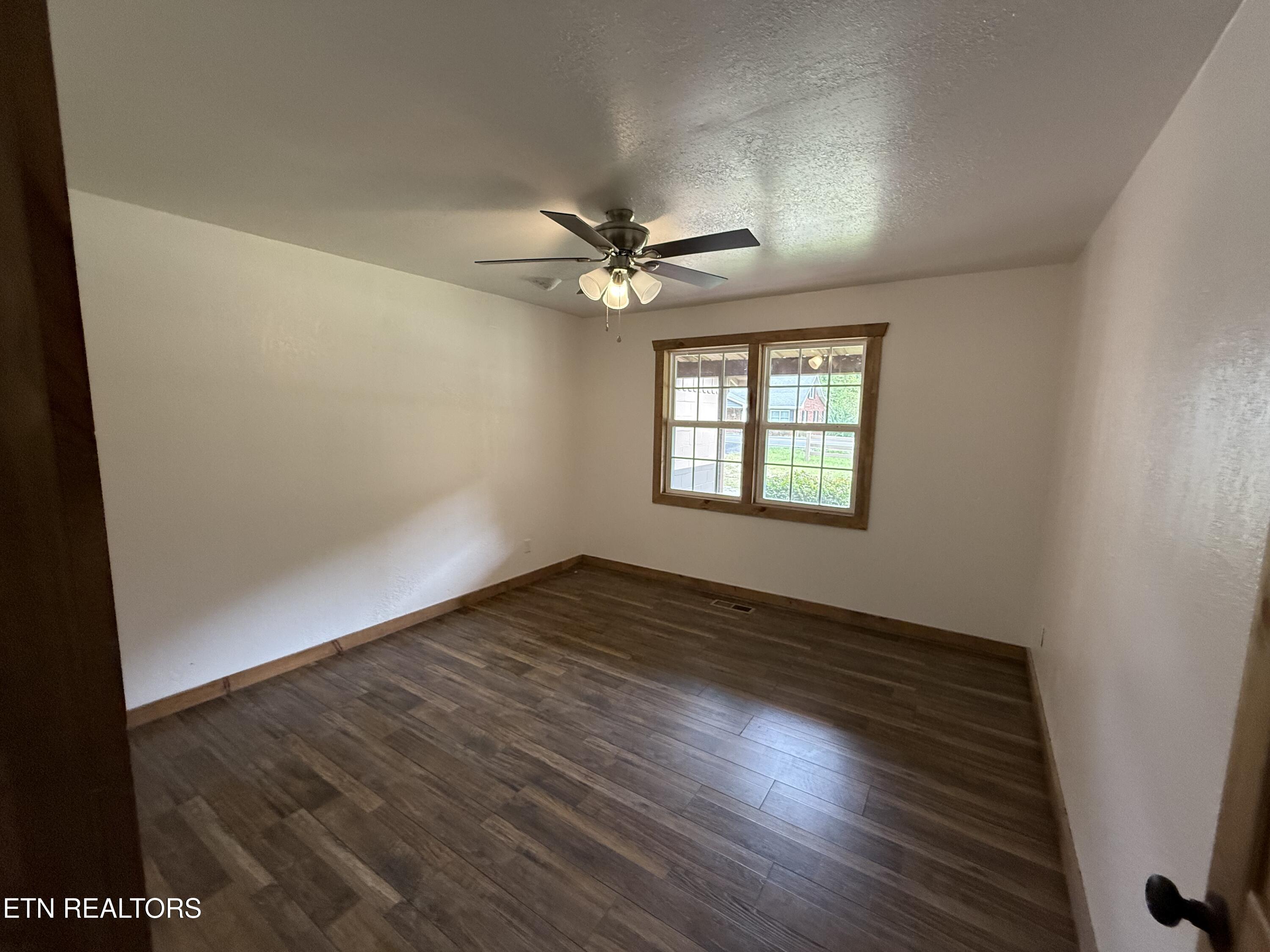 822 Allardt Highway Jamestown TN 38556