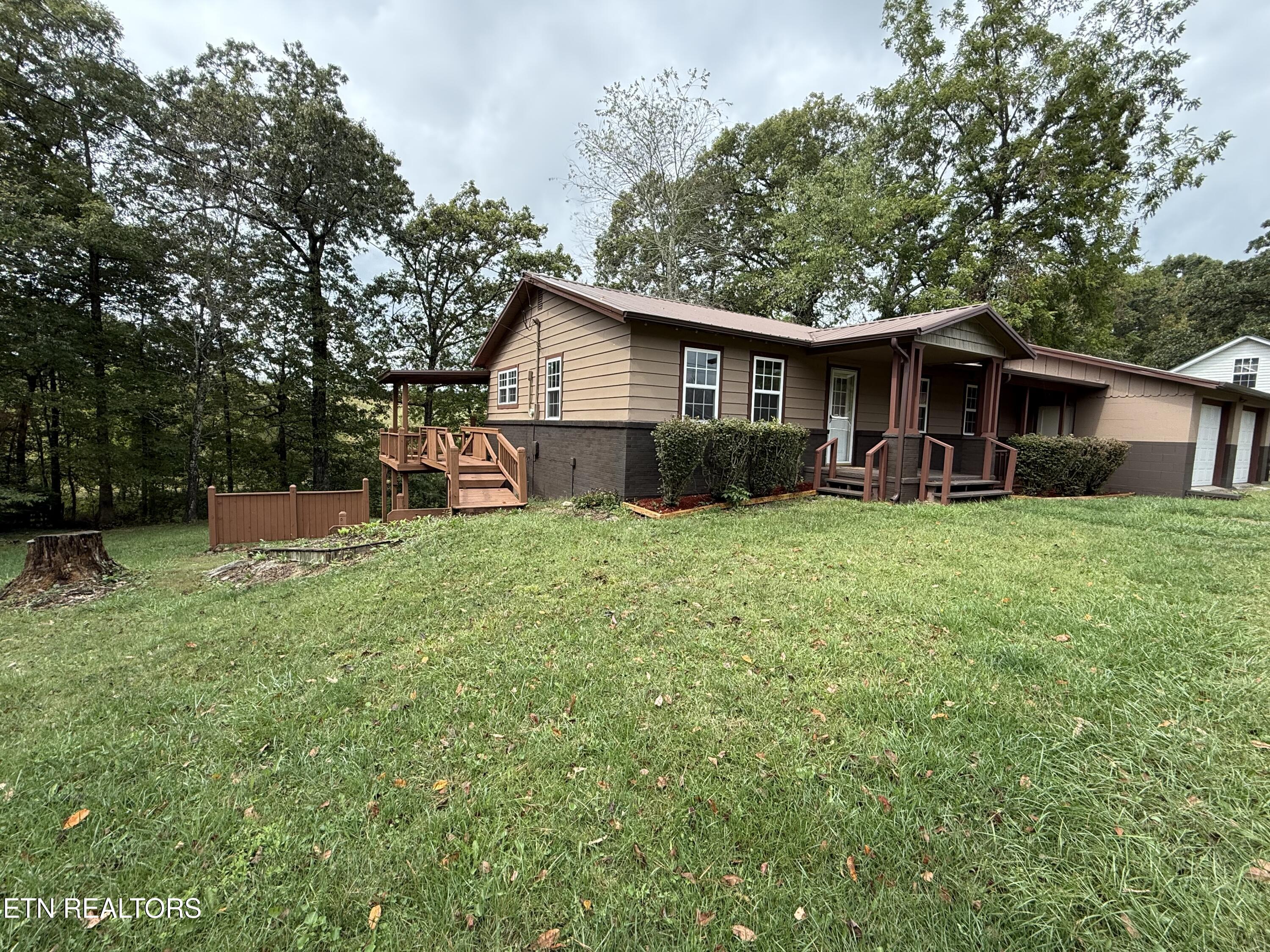 822 Allardt Highway Jamestown TN 38556