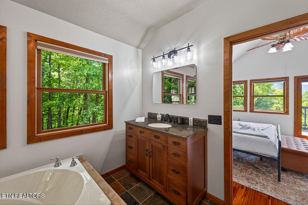 967 Scenic Trail Gatlinburg TN 37738