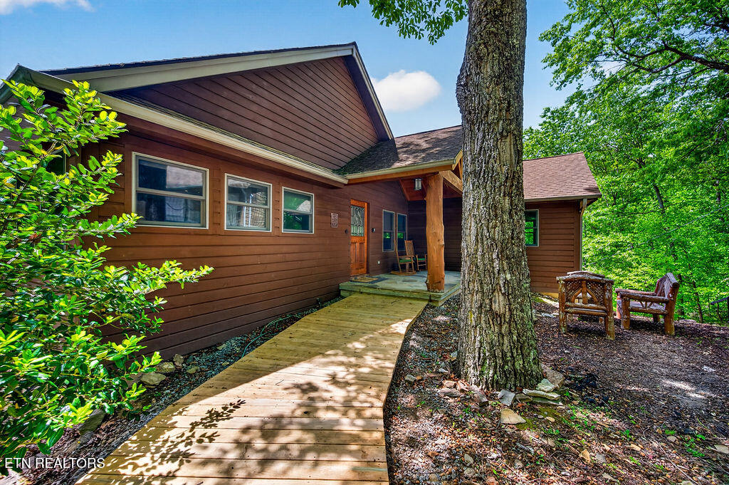 967 Scenic Trail Gatlinburg TN 37738