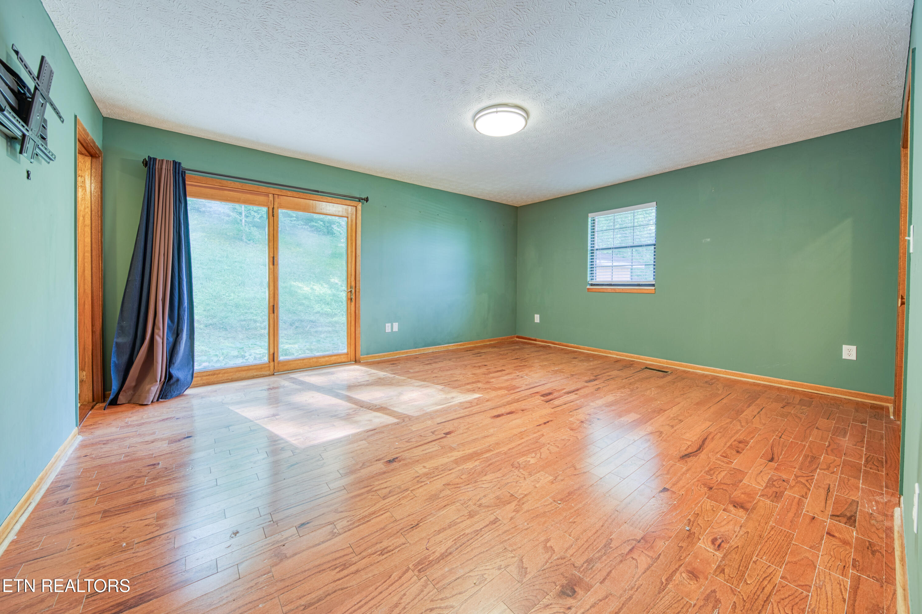 235 Hilltop Street Huntsville TN 37756