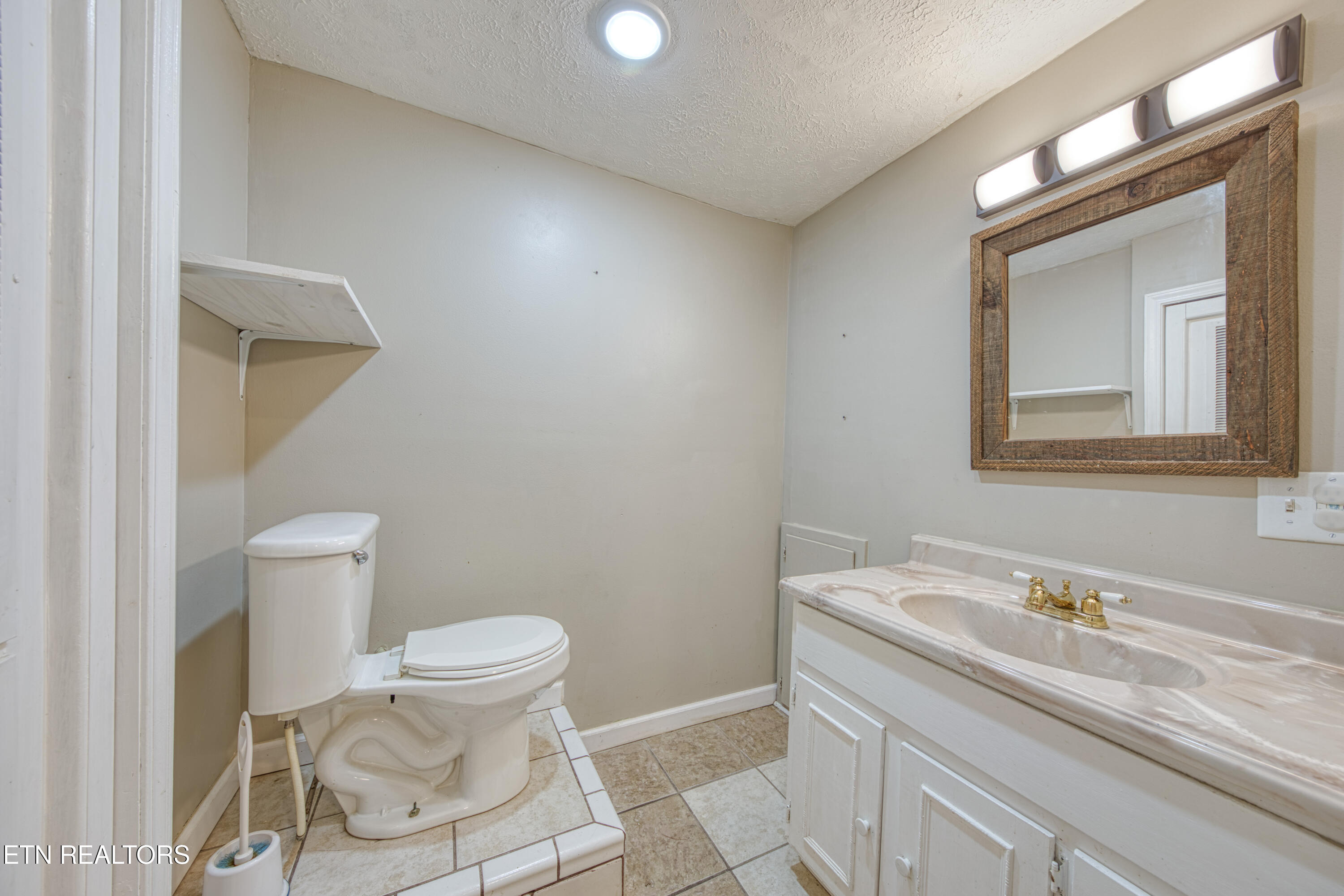 235 Hilltop Street Huntsville TN 37756