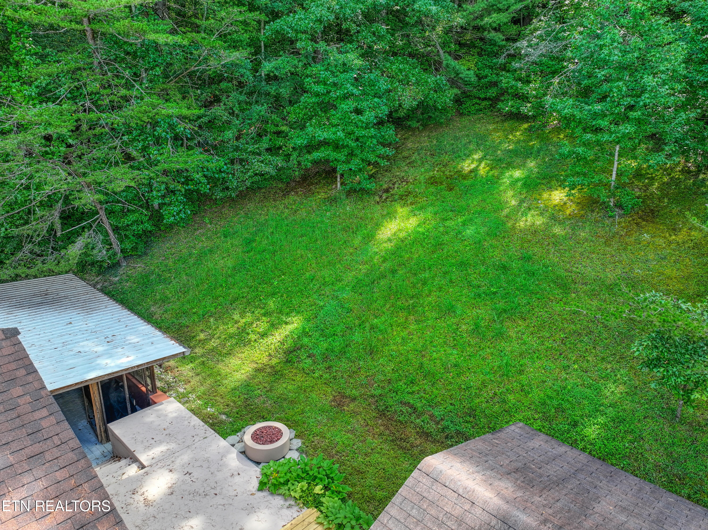 235 Hilltop Street Huntsville TN 37756