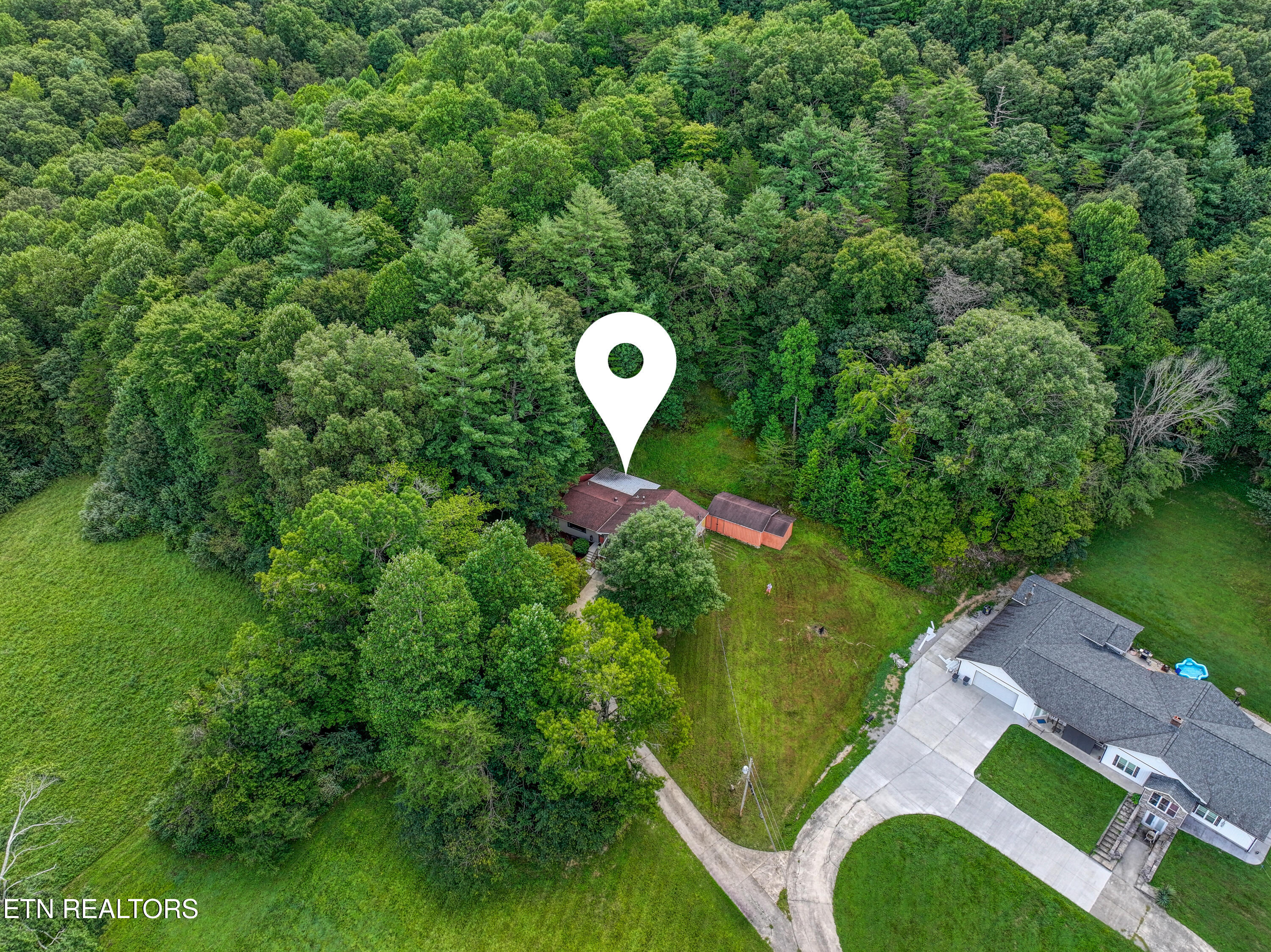 235 Hilltop Street Huntsville TN 37756