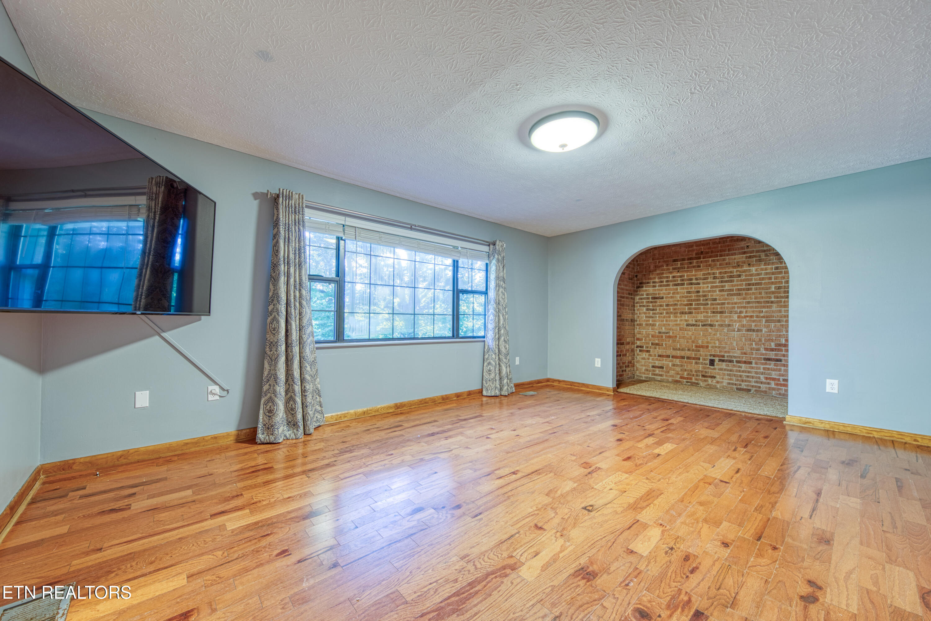 235 Hilltop Street Huntsville TN 37756