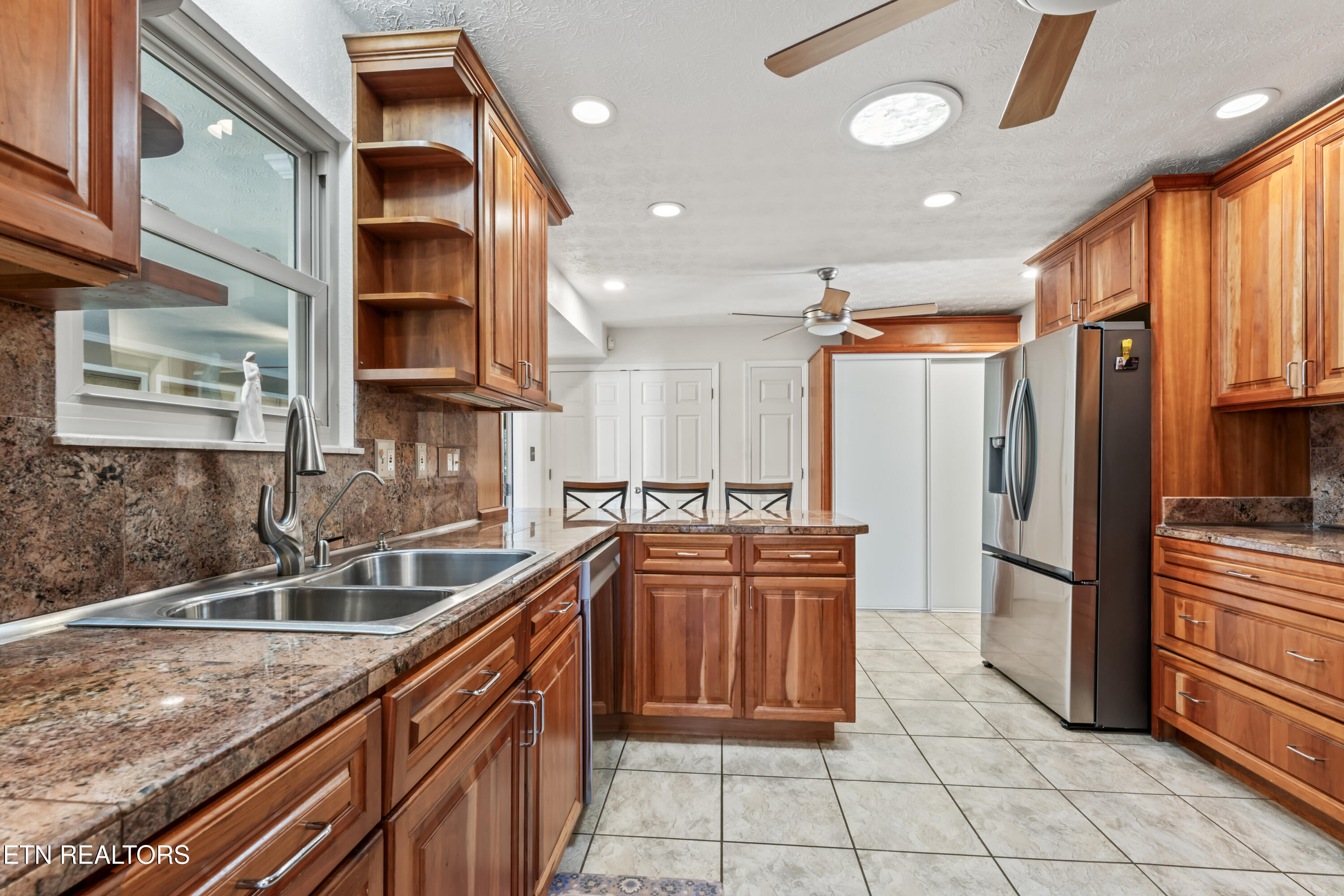 481 Wilaway Road Maryville TN 37801