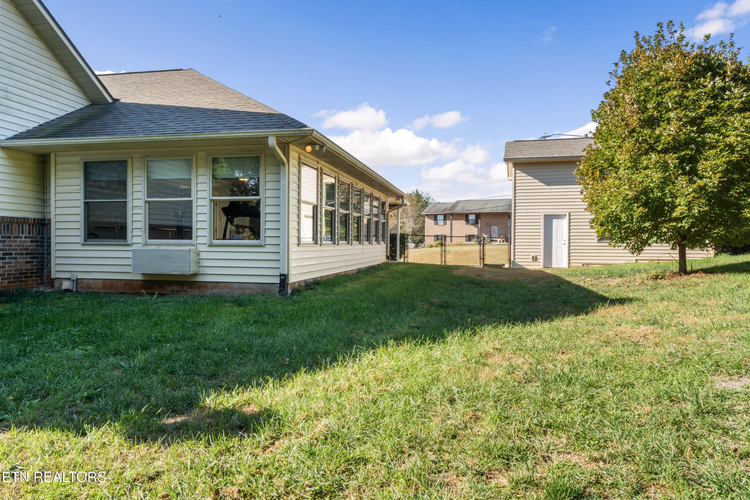 481 Wilaway Road Maryville TN 37801