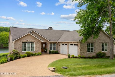 150 Motthaven Drive Crossville TN 38558