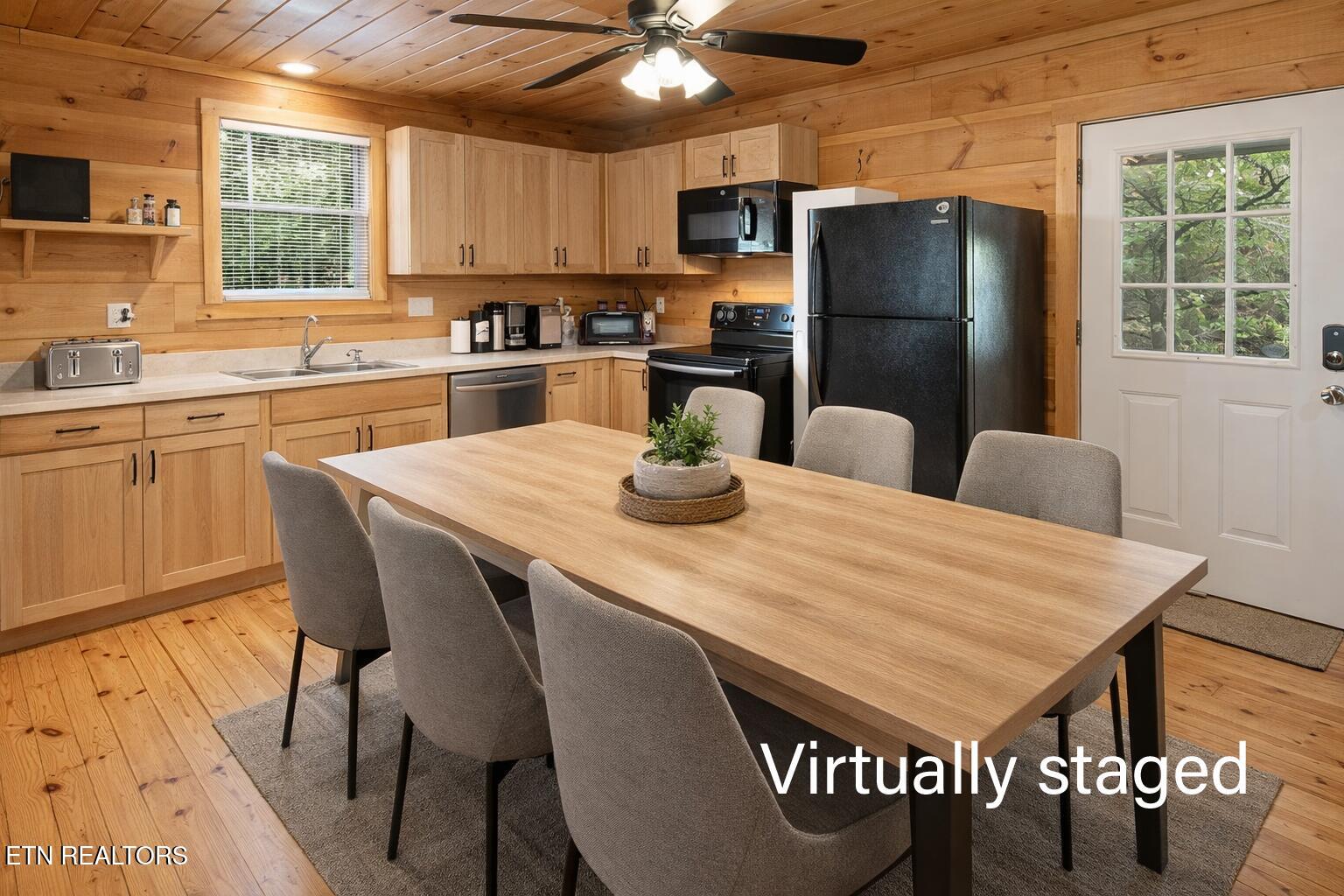 1433 Twin Rock Drive Sevierville TN 37862