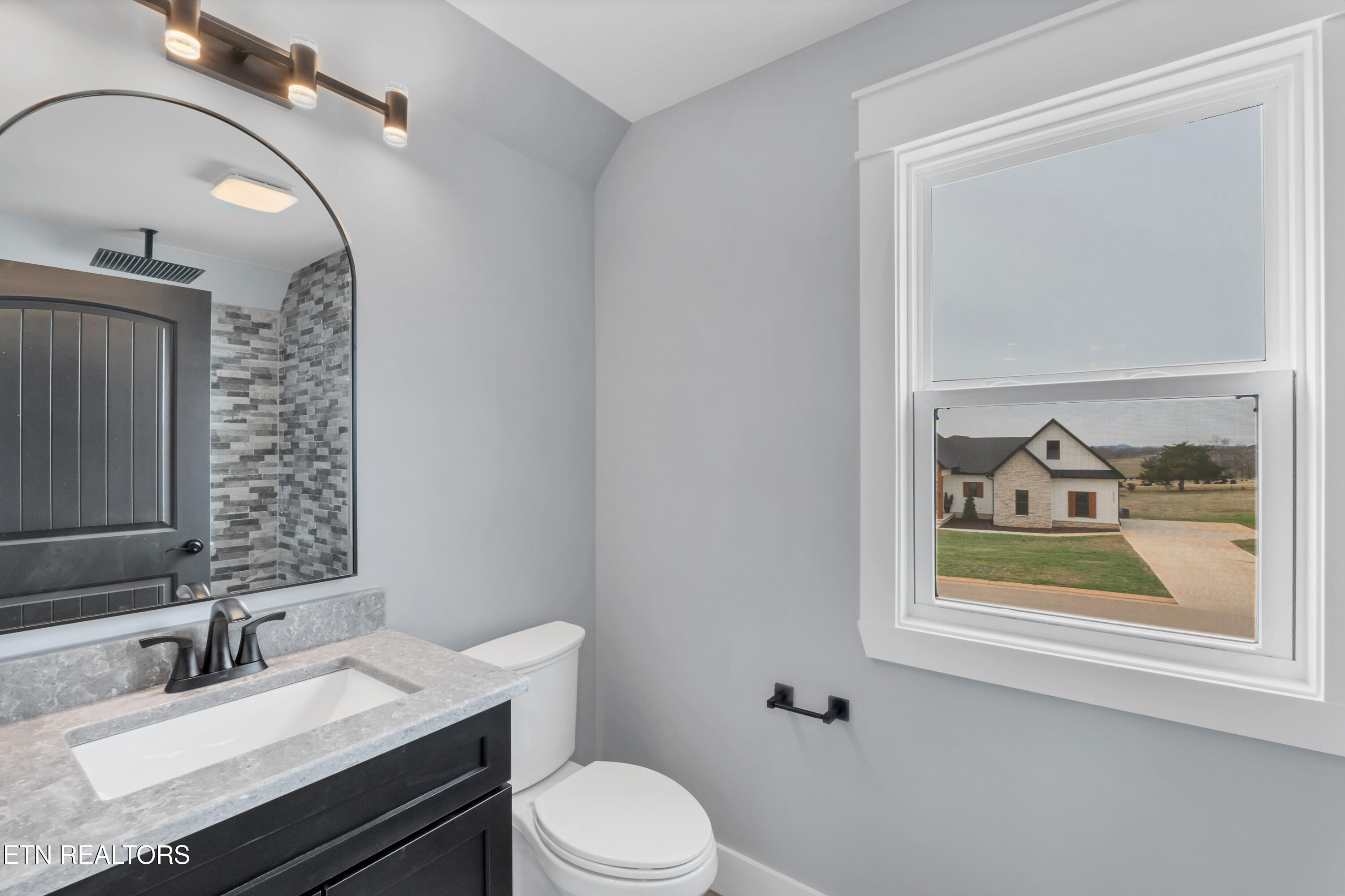 1114 Herbert Drive Greenback TN 37742