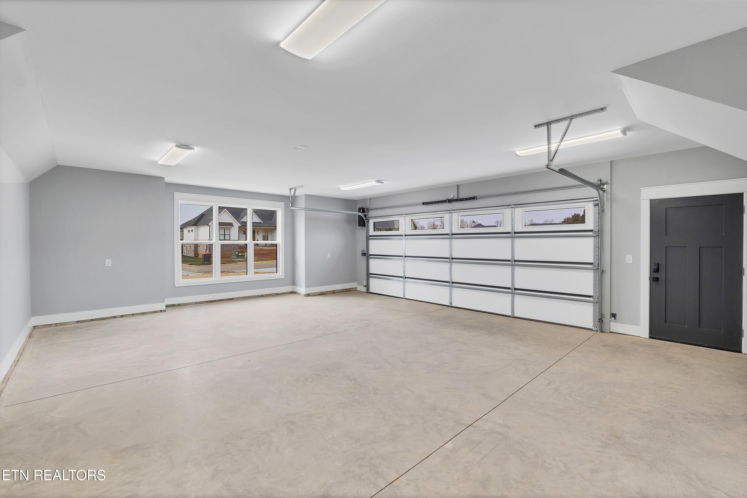 1114 Herbert Drive Greenback TN 37742