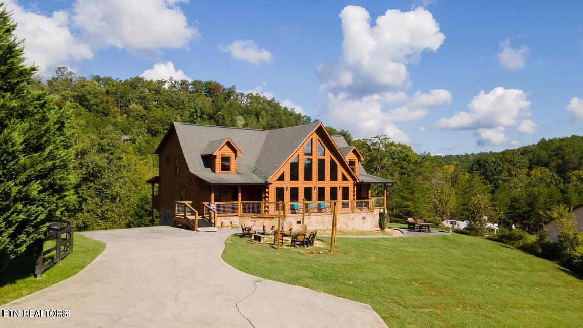 2715 Dayne Drive Sevierville TN 37876