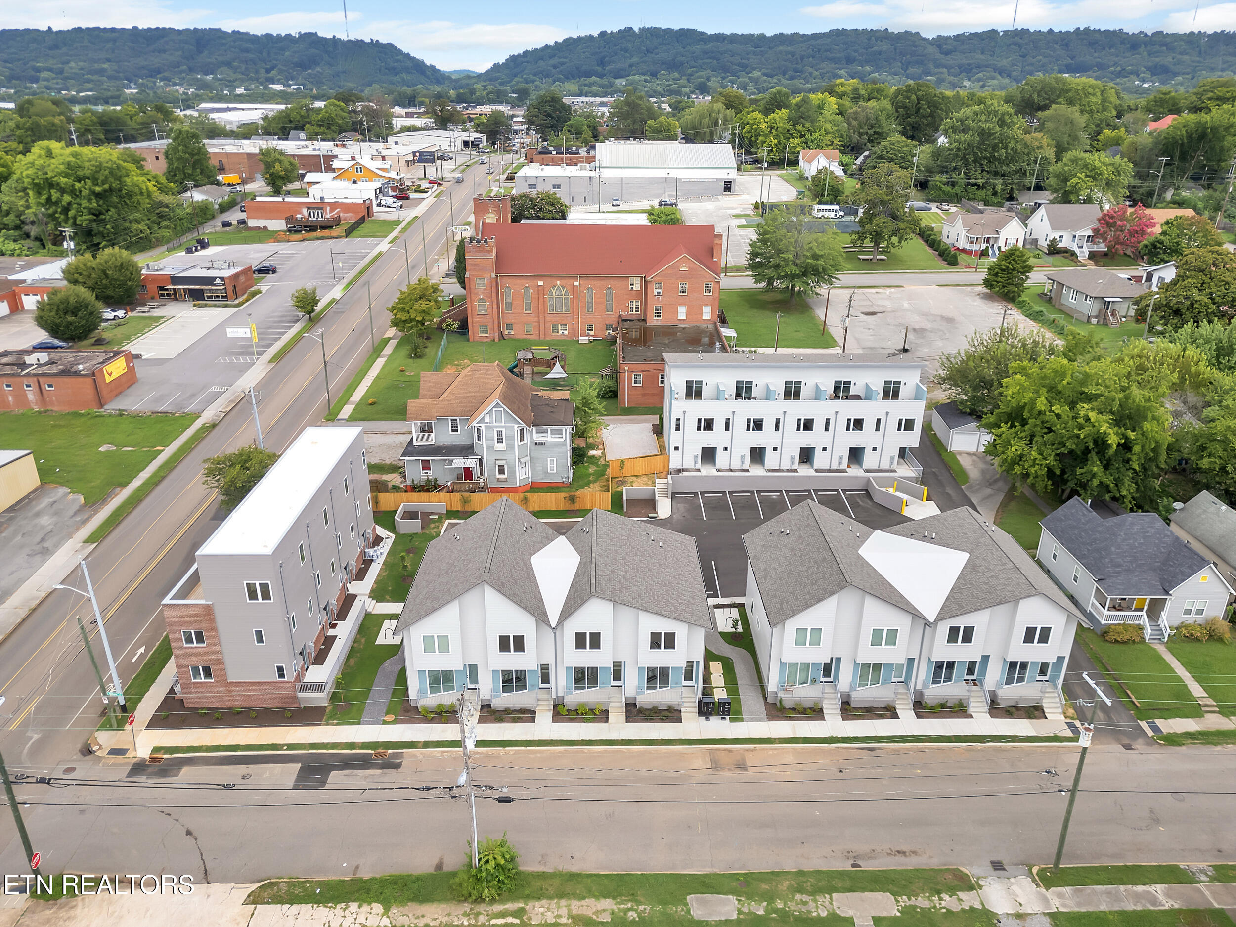 109 E Oldham Avenue #103 Knoxville TN 37917