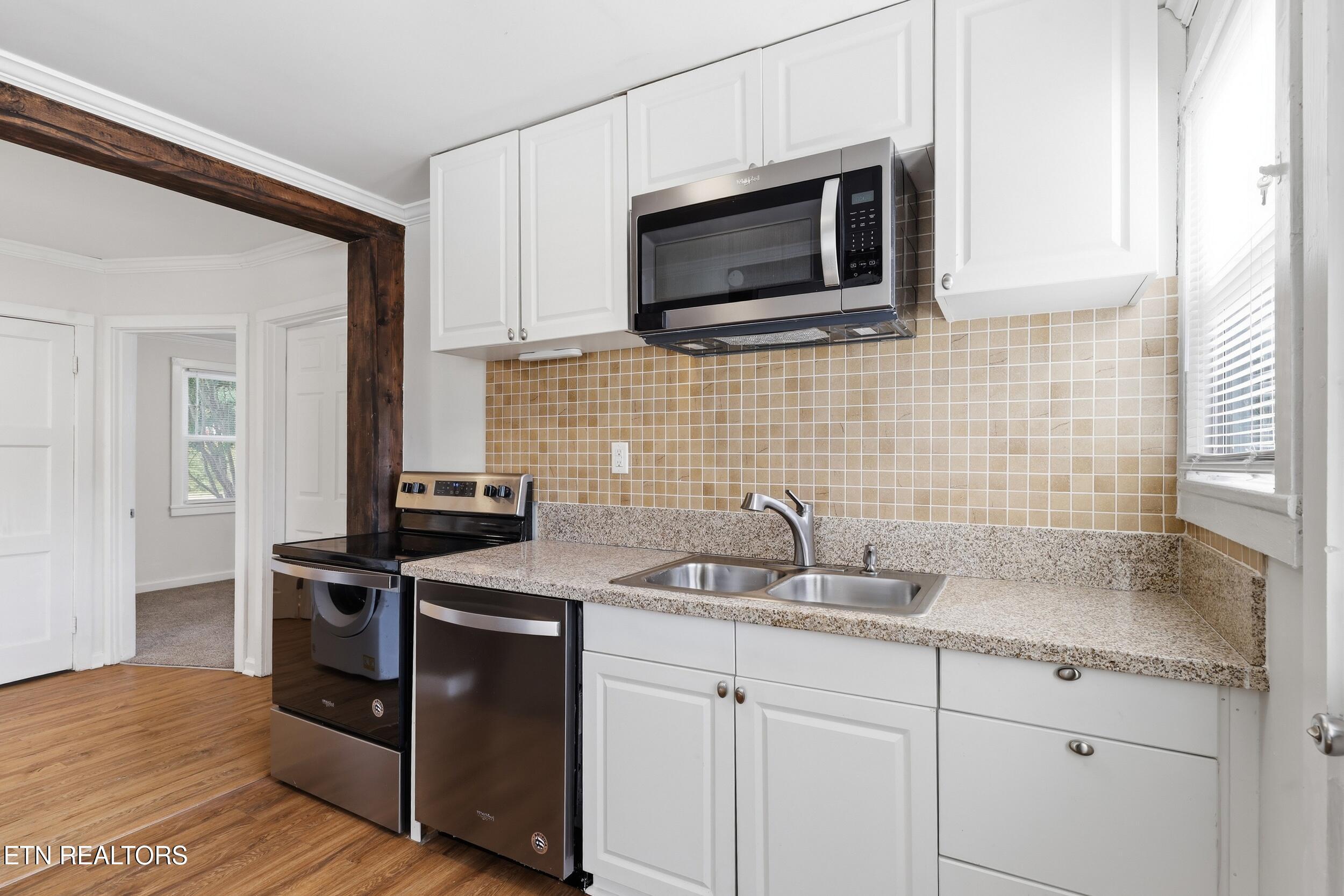 1613 Madison Avenue Maryville TN 37804